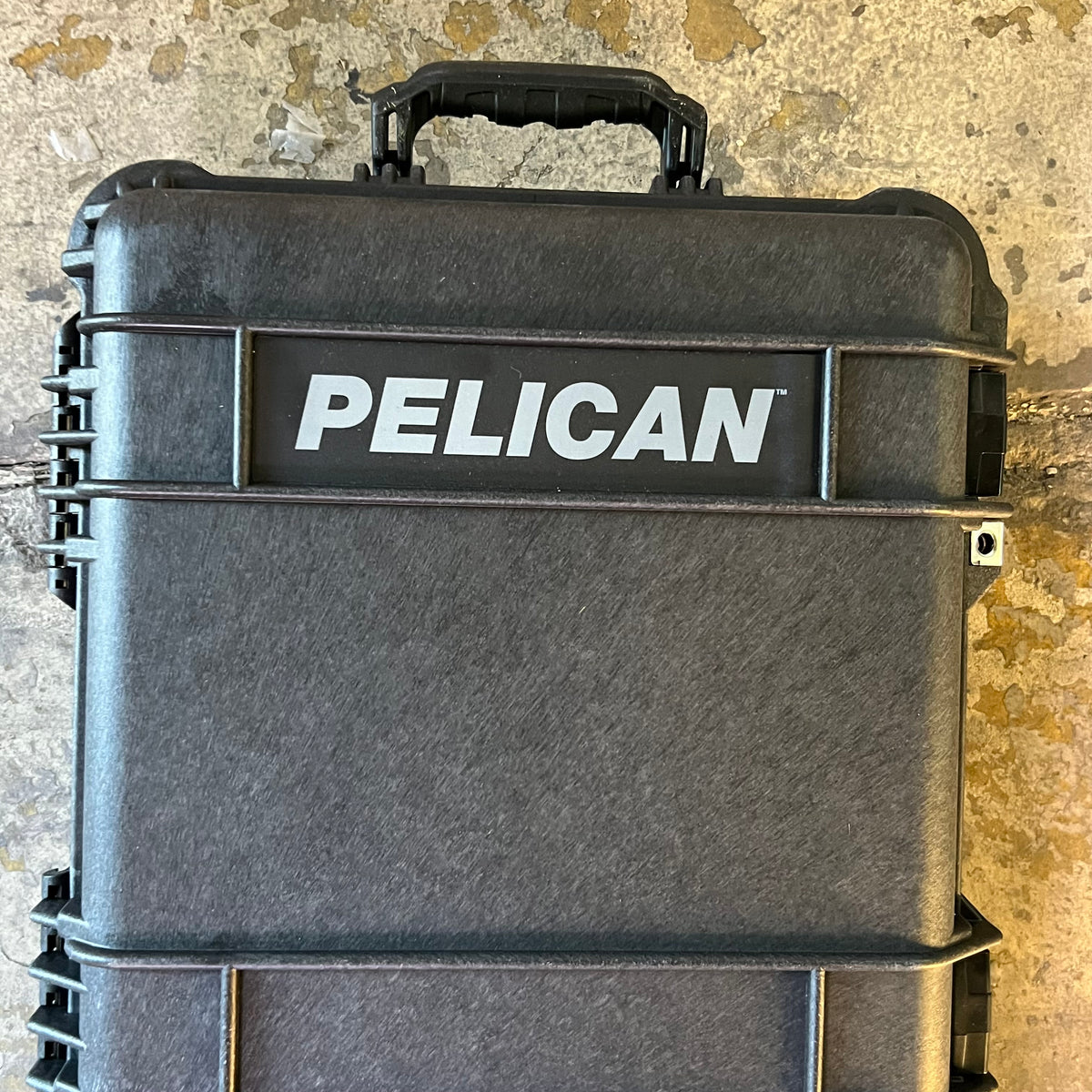 PELICAN 1720 Long Cases 44"L x 14"W Black 017200-0000-110