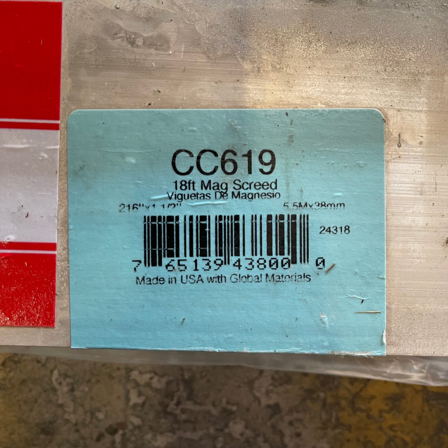 KRAFT TOOL CO. Magnesium Screed 216”x1 1/2”x3 1/2” CC619