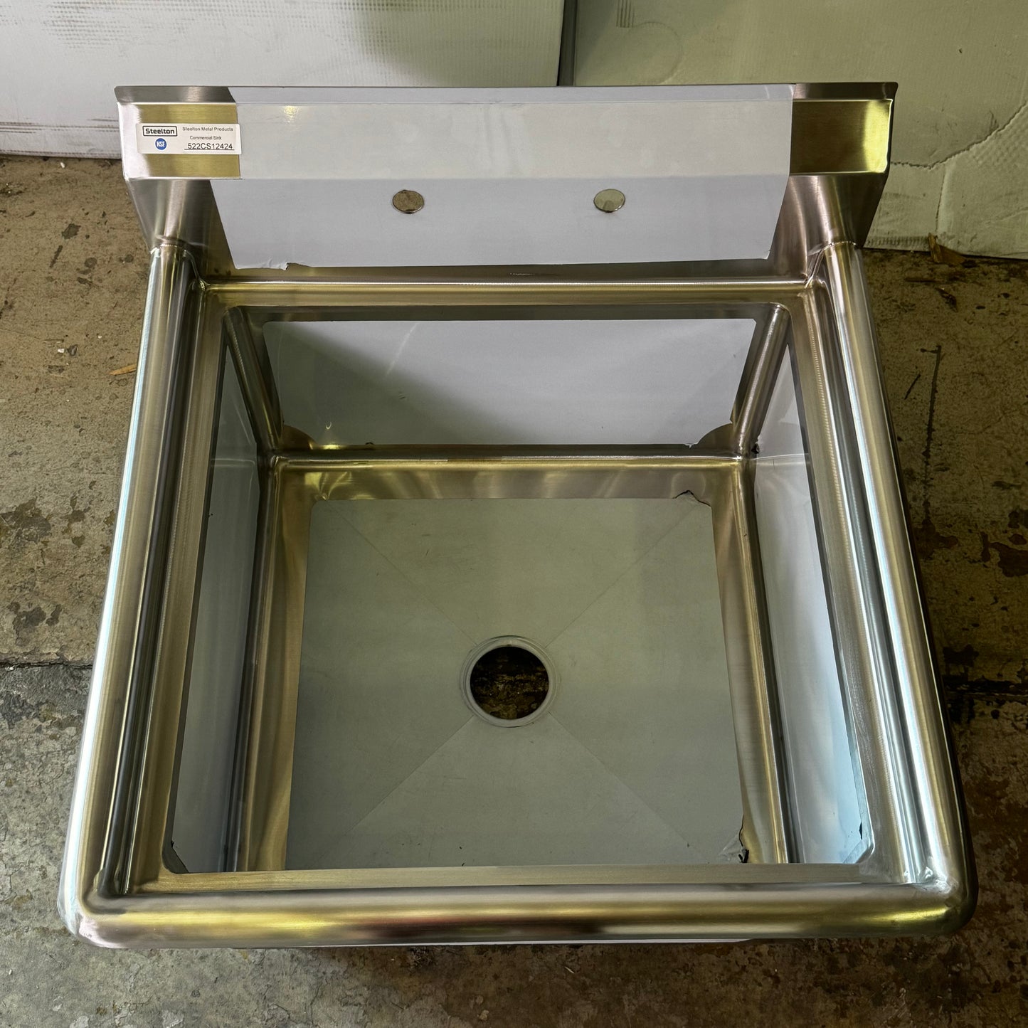 STEELTON Stainless Steel Sink 29"W x 30"L x 23"H Silver 522CS12424