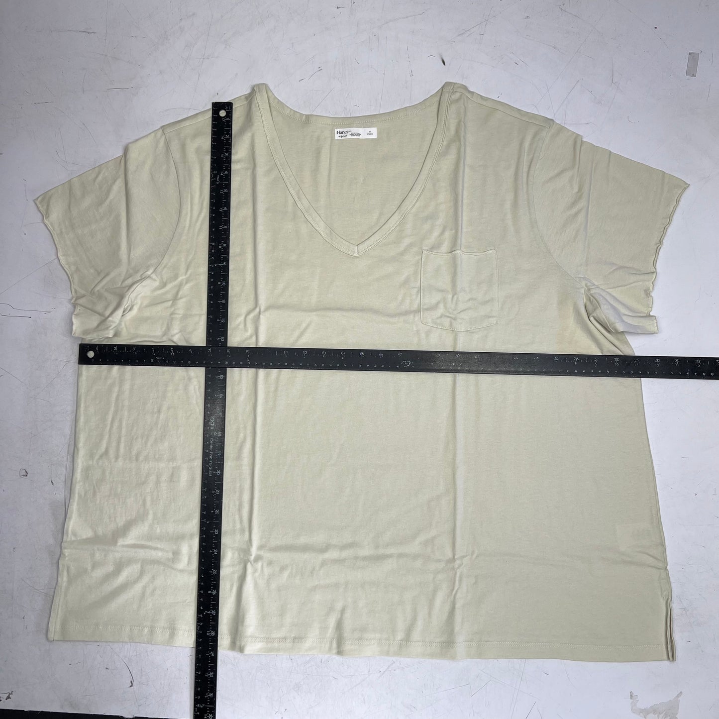 HANES Originals V Neck Tee Shirt W/ Chest Pocket Women's Sz 3X Mellow Beige