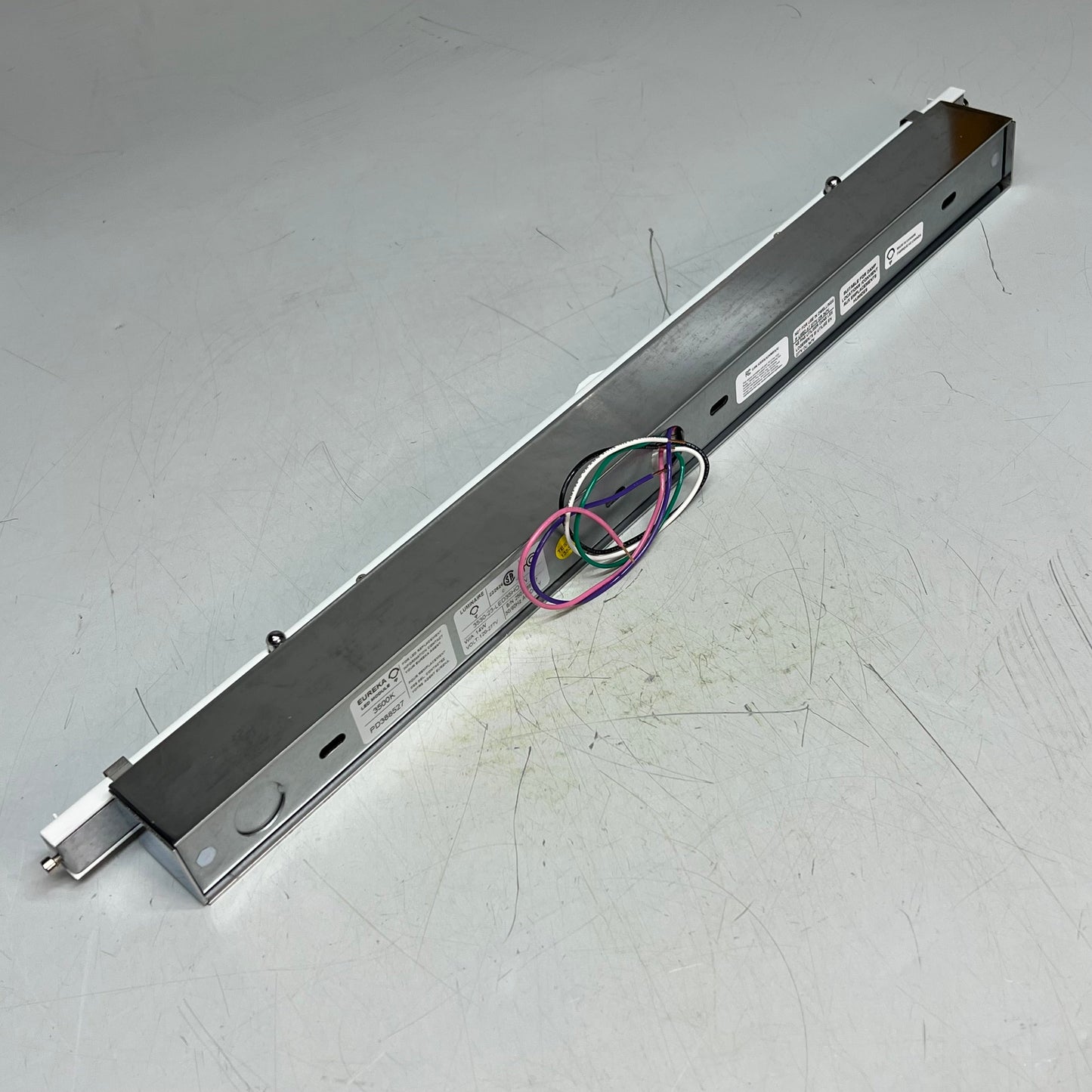 ZA@ EUREKA (2 PACK) Moonside Classic Wall Lighting Triplex Glass 23" L Dimmable w/ Hardware 3530-23 C