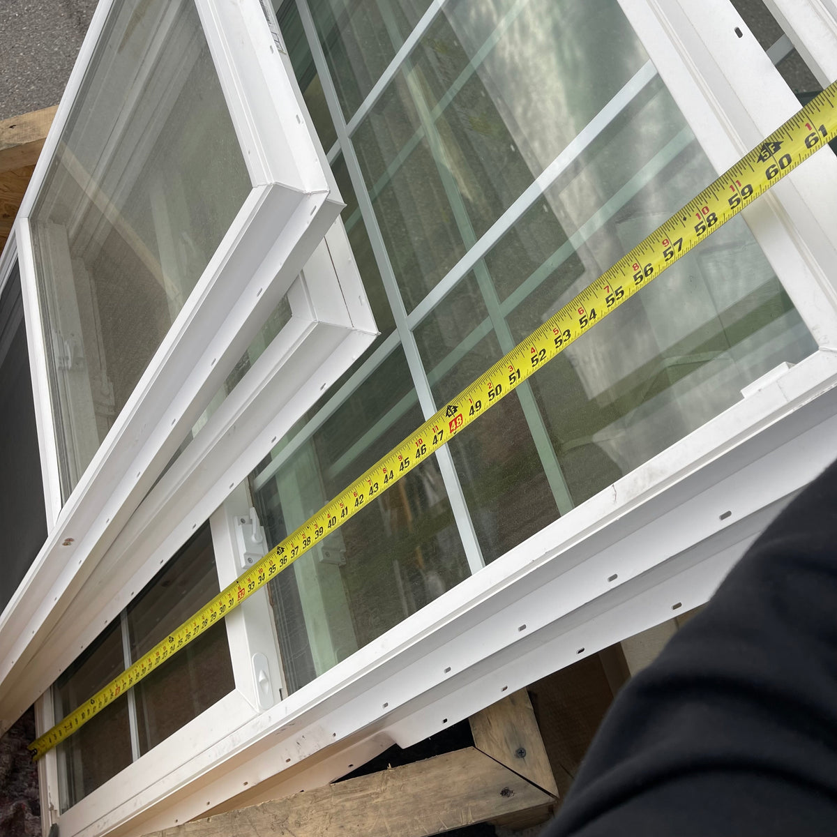 JELD-WEN Sliding Glass Windows 48"x24" & 60"x36"