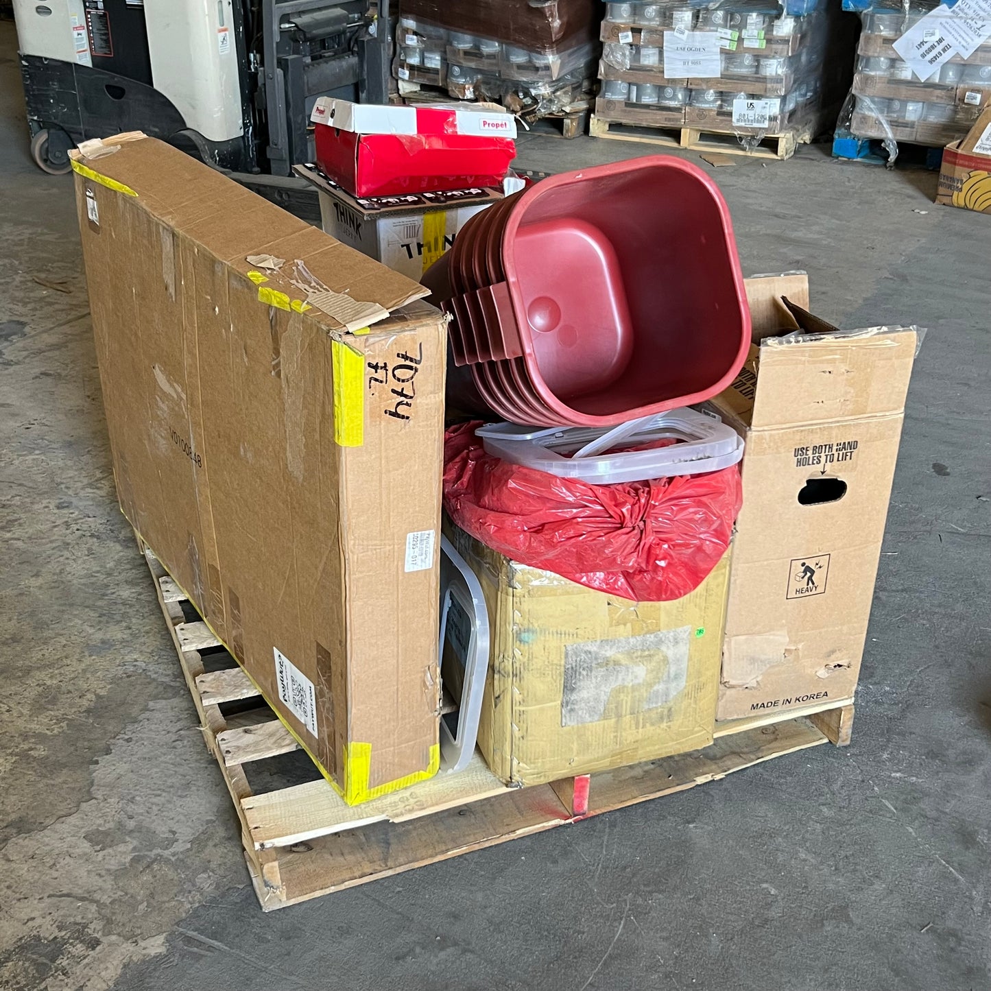 ZA@ Pallet of Emblem for Commercial Pizza Oven, Red Container, Coding Labels, Door Panel Cover, Etc... (AS-IS)
