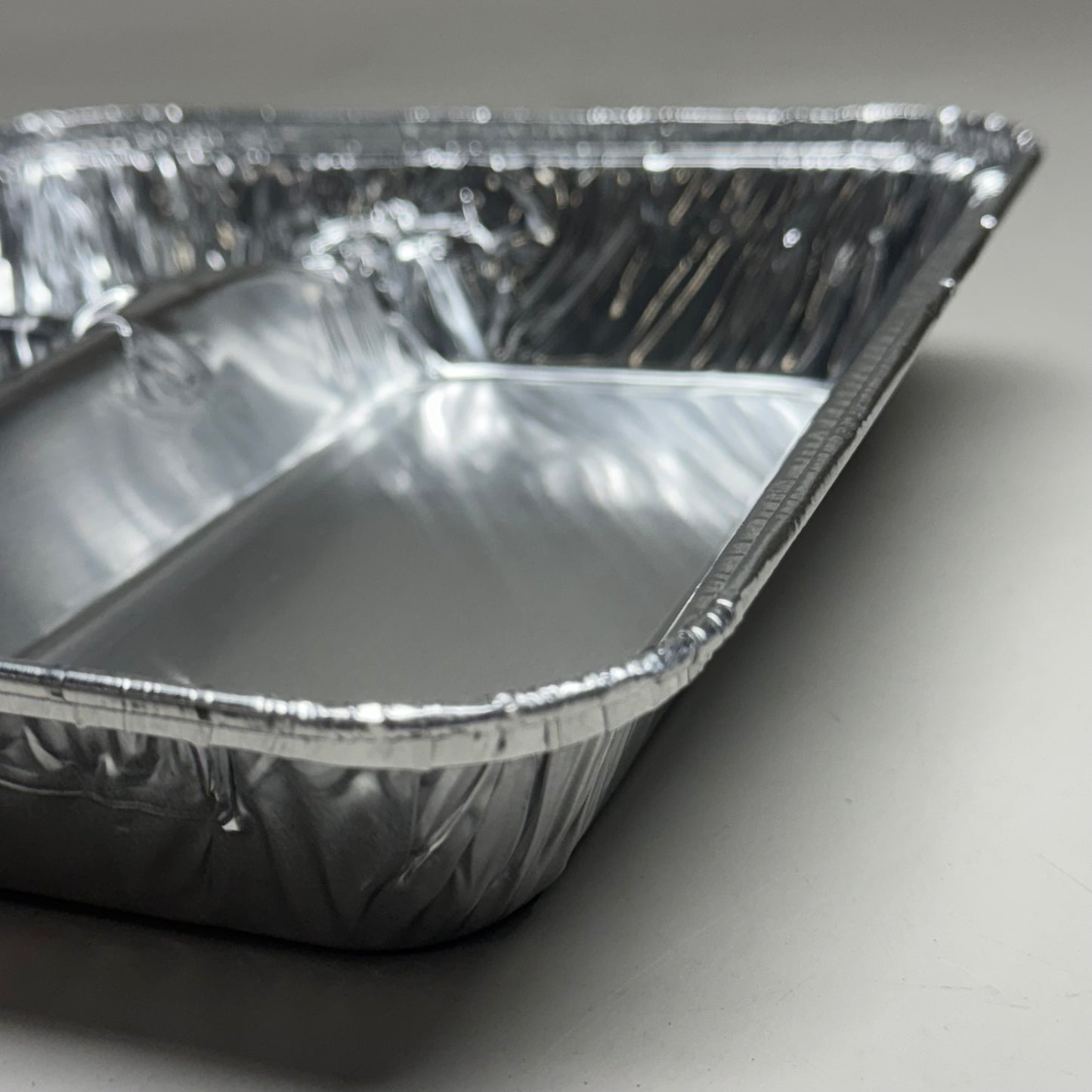 ZA@ D&W (250 Pcs) Disposable Aluminum Pans with Lids - Foil Containers for Takeout Food Sz 9.5”Lx7”Wx2”H (AS-IS, New Other) A