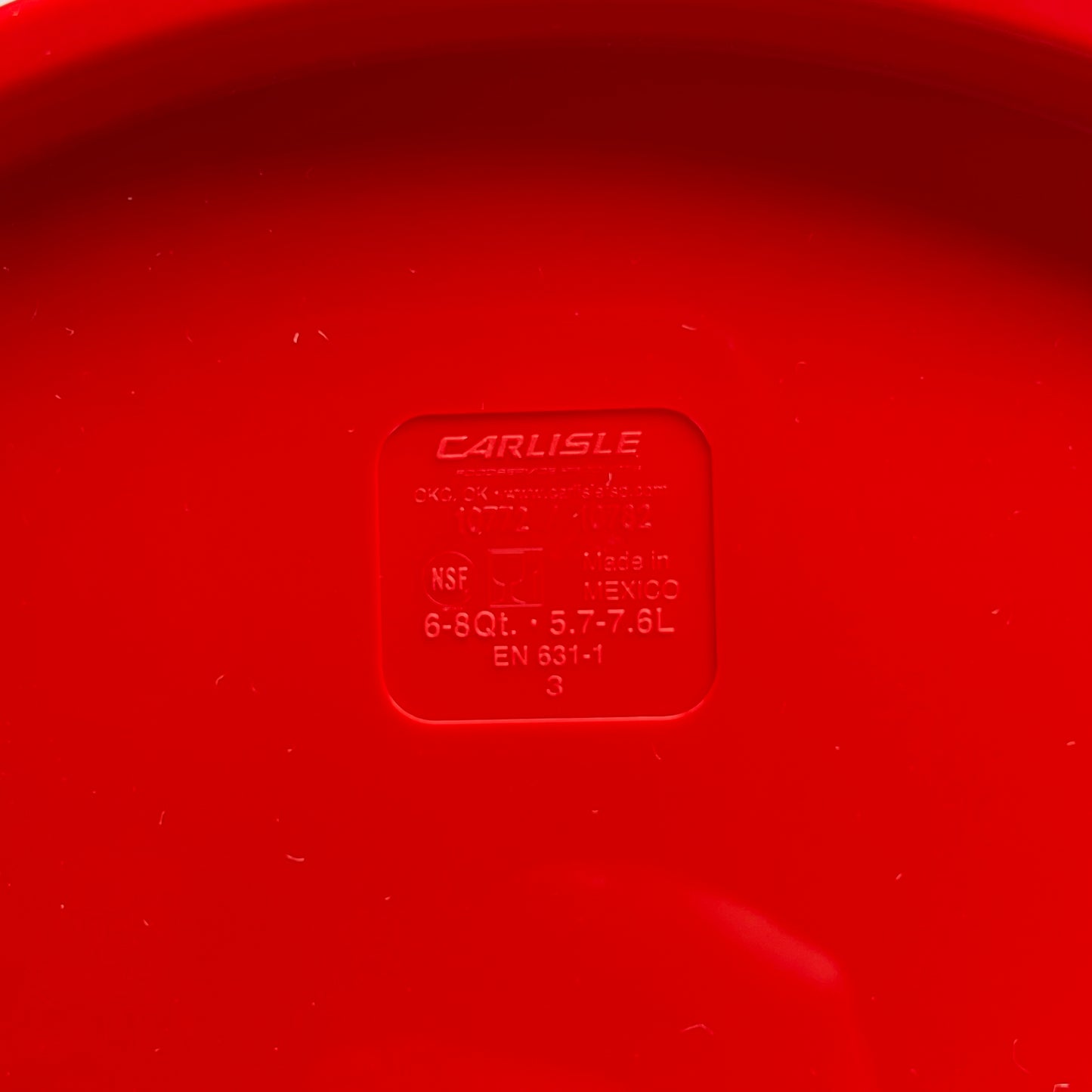 CARLISLE (12 PACK) Food Storage Container Lids  Fits 6-8qt Round  Red  1077205
