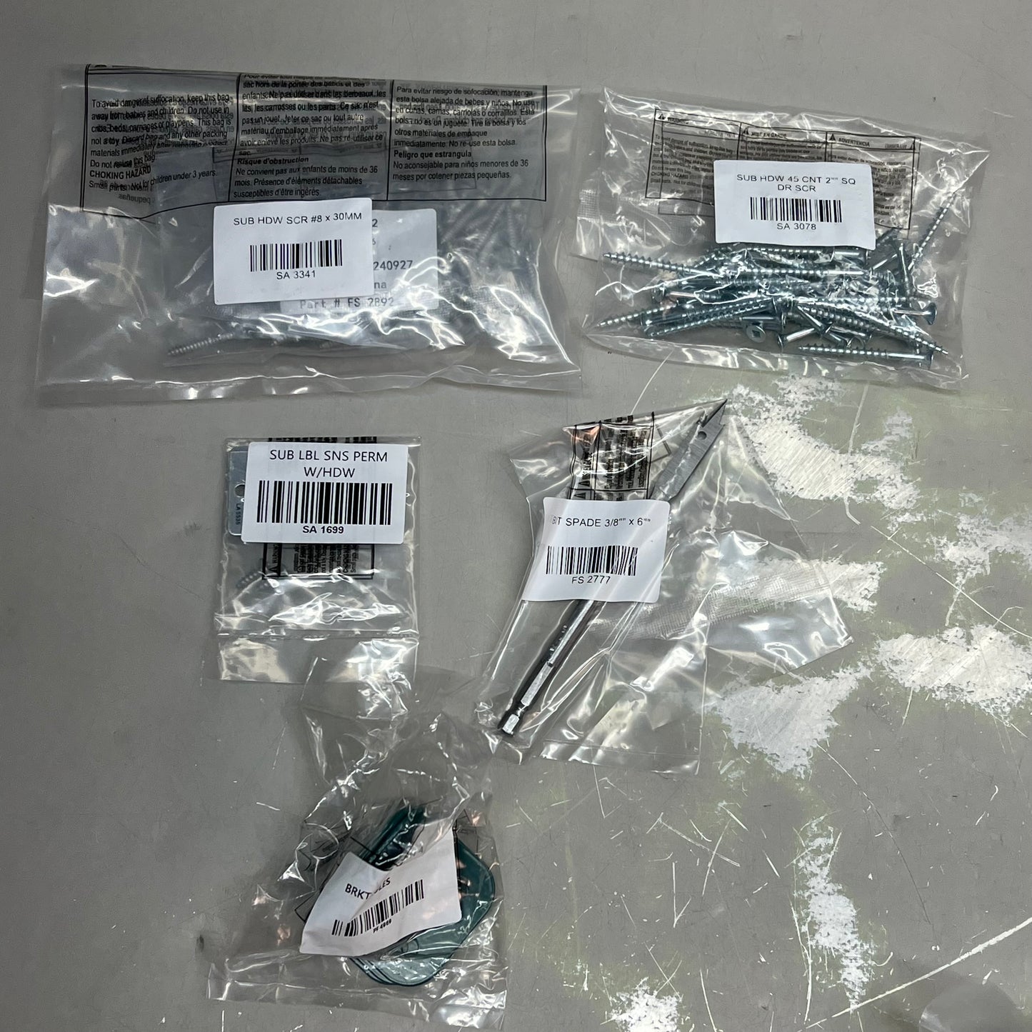 GORILLA PLAYSET Extreme Duty Swing Set Assey W/ Hardware & Rock Climbing Rocks