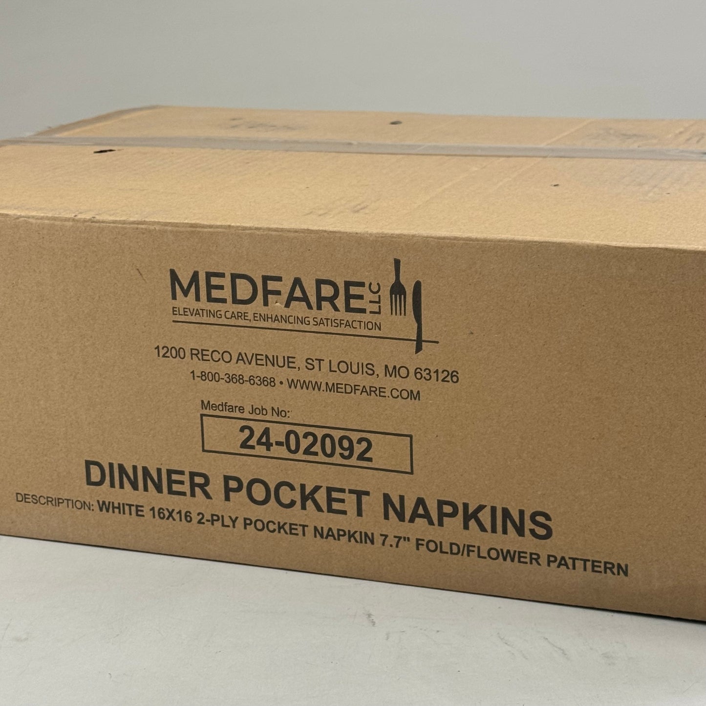 MEDFARE (Case Of 1,000) 2-Ply Dinner Pocket Napkins 16"x16" W/ 7.7" Fold New-Other- (Distressed Packaging)White 24-02092