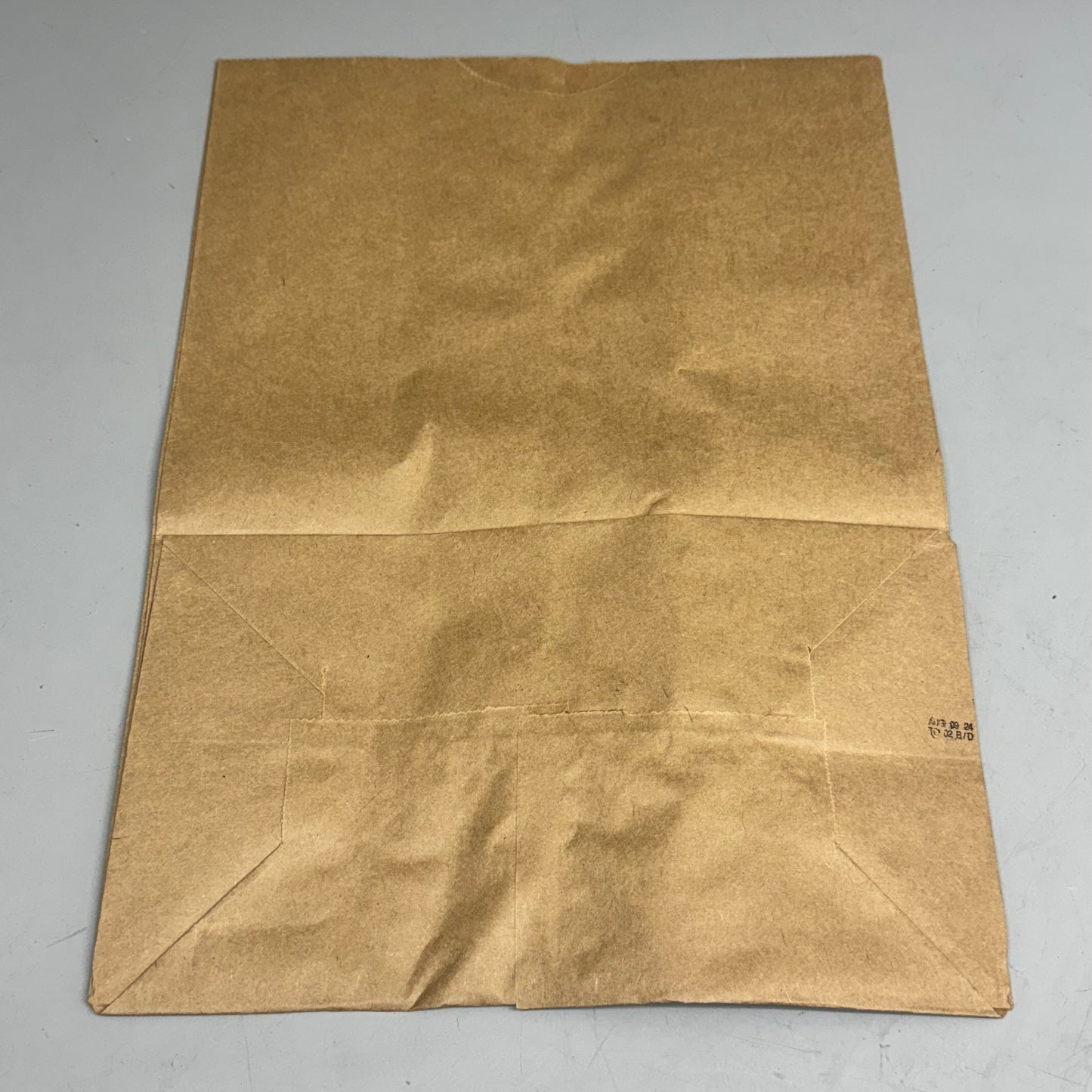 ZA@ Pallet of DURO Brown Paper Bags (11000 Bags Aprox) Sz 16.5”Hx12”W (New)