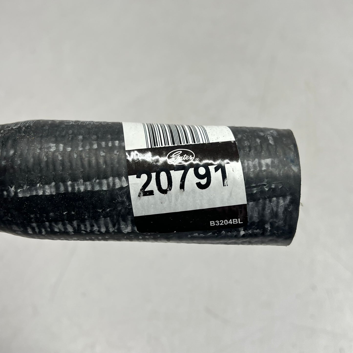 GATES Coolant Hose for Buick, Ford, Mazda & More 14-3/16" L Black 20791