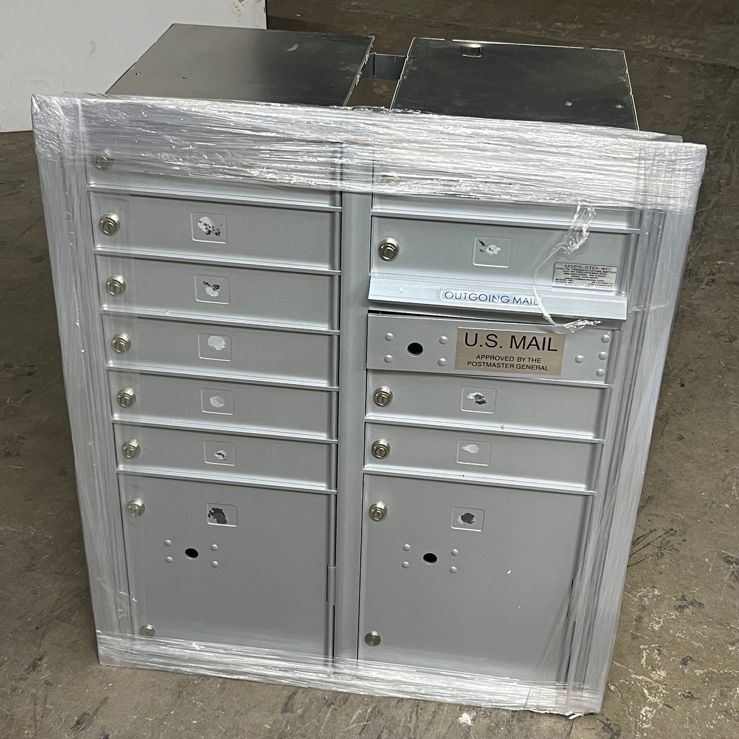 ZH@ OUTGOING MAIL METAL MAILBOXES (Qty:2, 50Lbs)