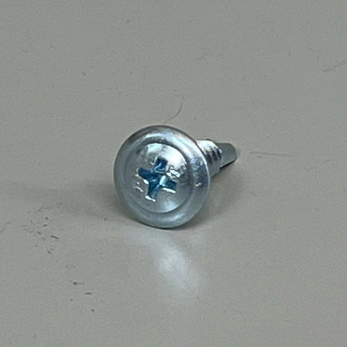 PRO-TWIST (5000 Pack) Modified Truss Screws 10 X 3/4" Silver 764666525382