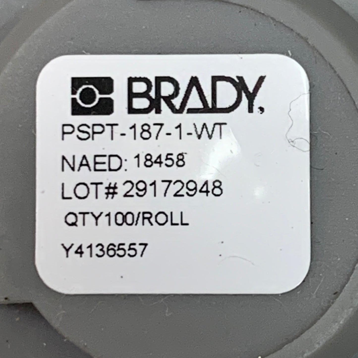 BRADY Portable Handheld Label Printer BMP61 W/ Box of Heat Shrink Labels (Pre-Owned)