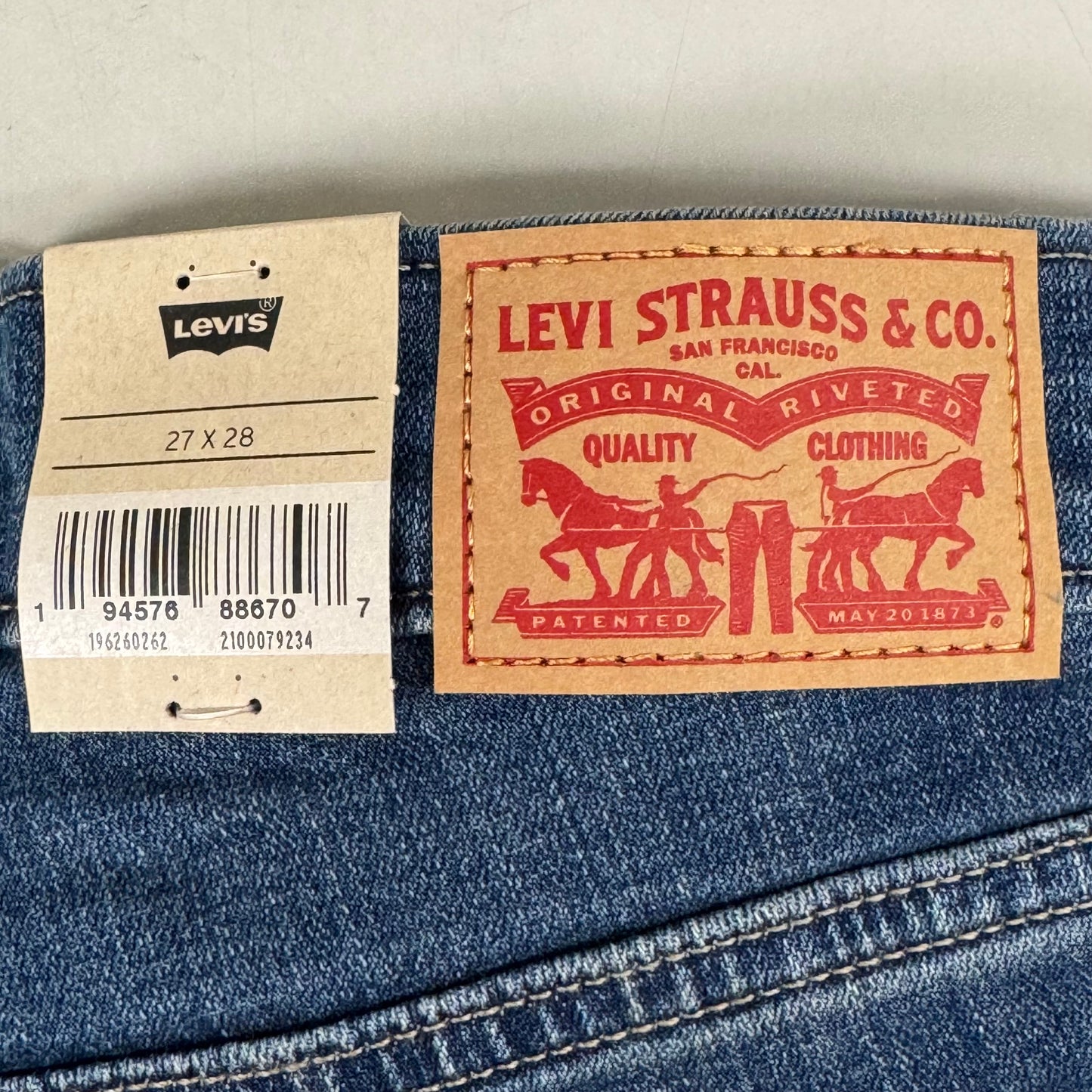 LEVI'S 311 Shaping Skinny Stellar Stretch Mid Rise Women's Sz 27x28 Lapis Gallop