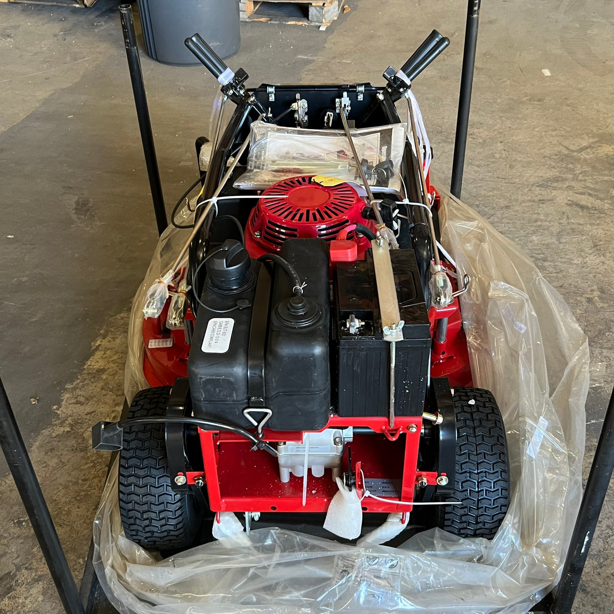 ENCORE 32" Commercial Walk Behind Mower 10.5 Hp Honda Engine - Red EW32X