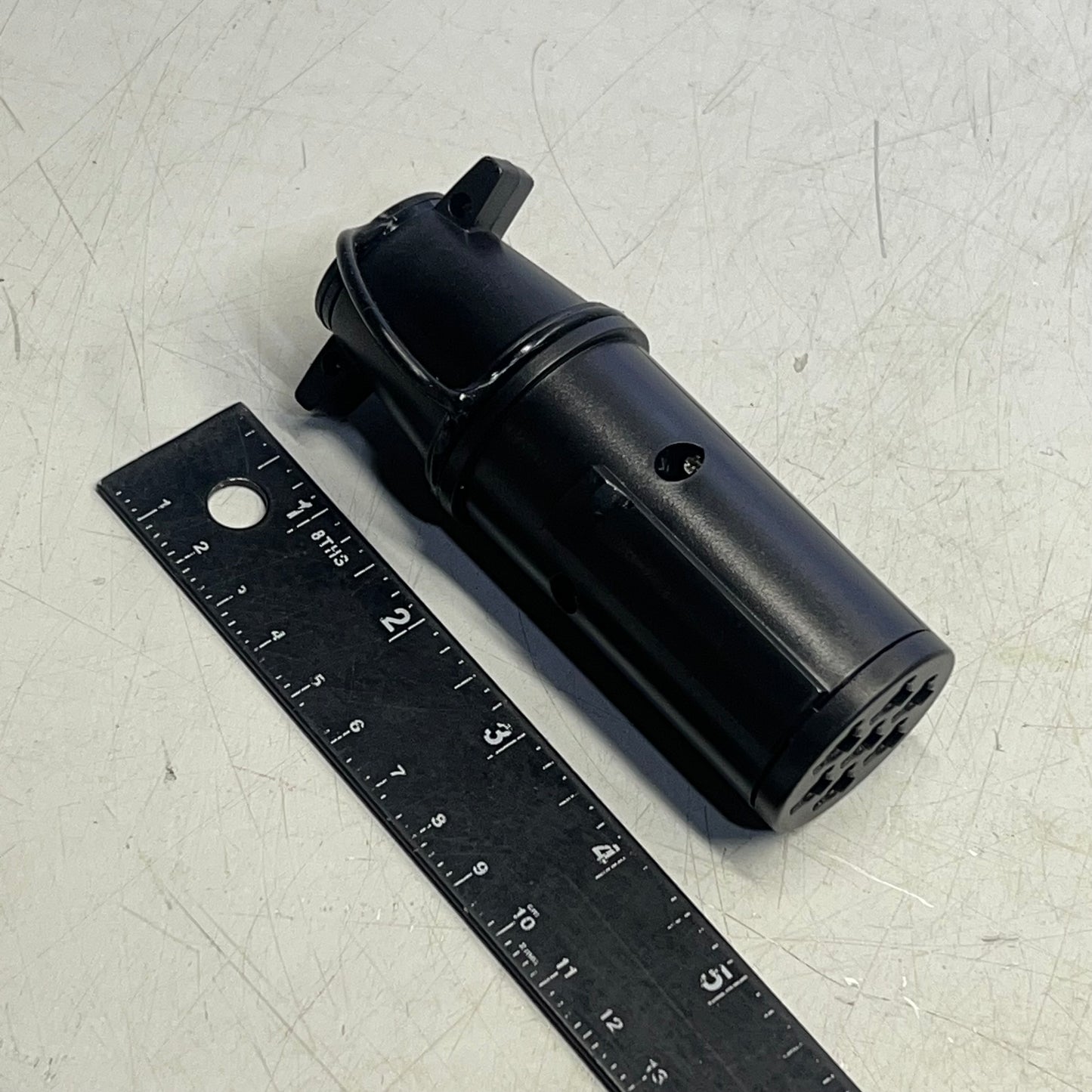 HOPKINS 7 Round To 6 Round Adapter Impact & Corrosion Resistant Black 47445