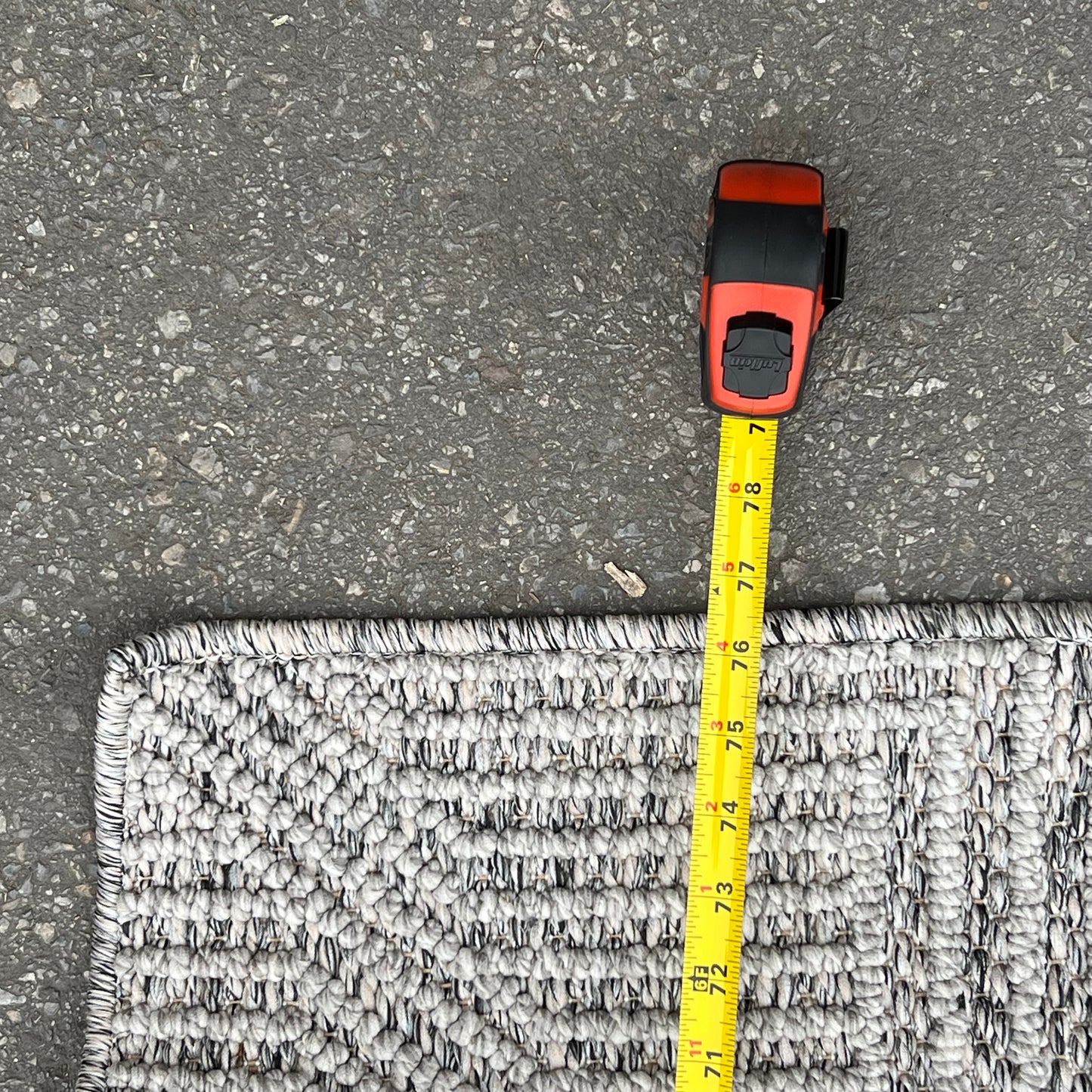 ZA@ Indoor/outdoor Area Rug See Images For Size Light Grey/Dark Grey