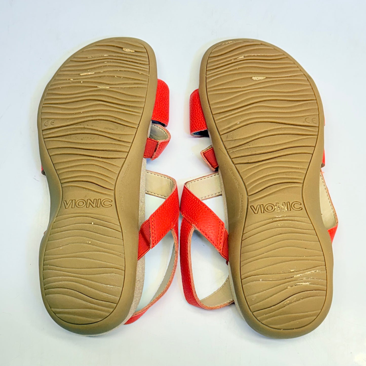 VIONIC Slingback Sandals Raya Adjustable Leather Sz 8M Cherry Tomato New