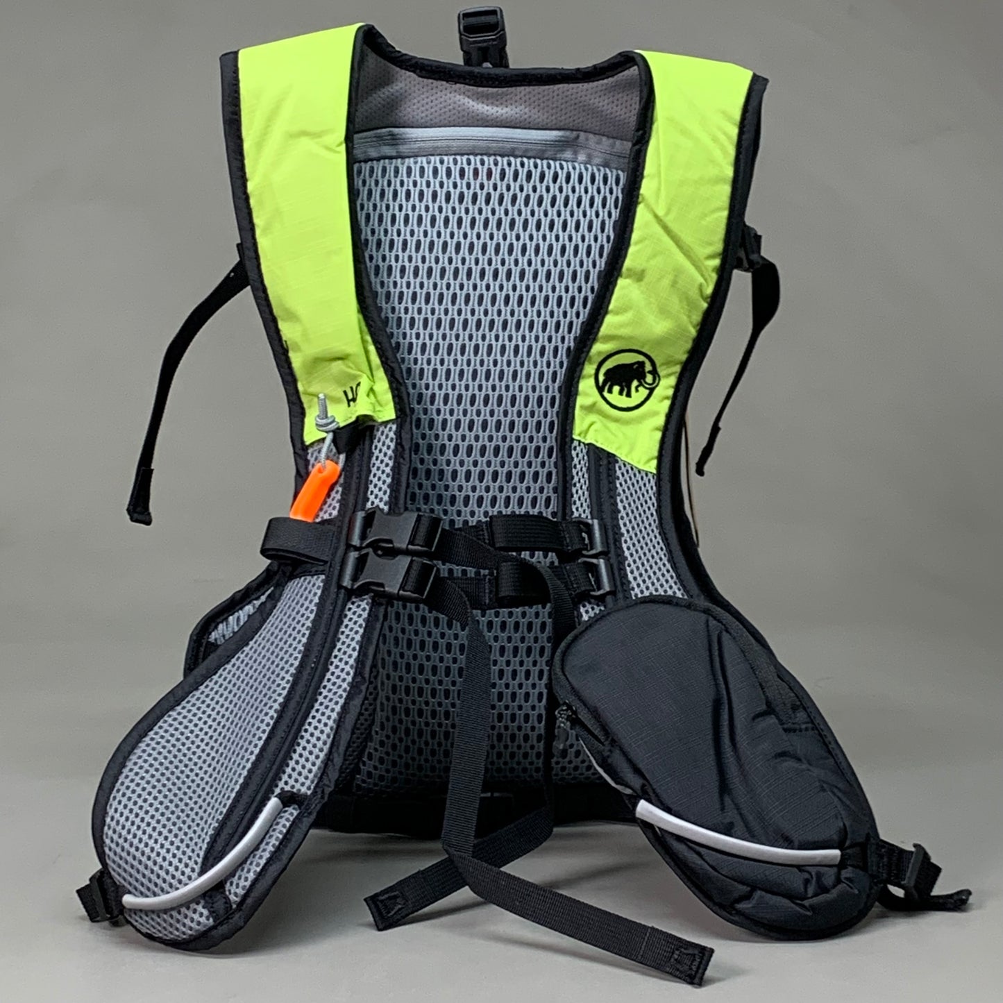 MAMMUT Neon Speed 15 Liter Backpack Small Slim High-Lime Black MAM01BW