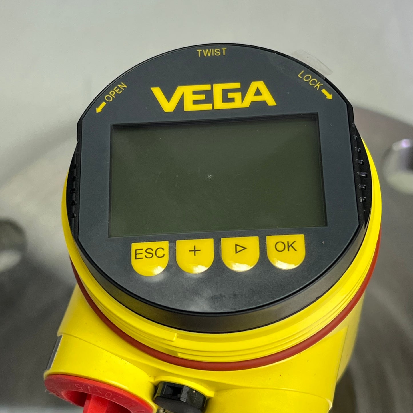 VEGA PLUS 64 Radar Sensor Precise Signal Focusing 120 db PS64.IXTTDAHXKNXXX