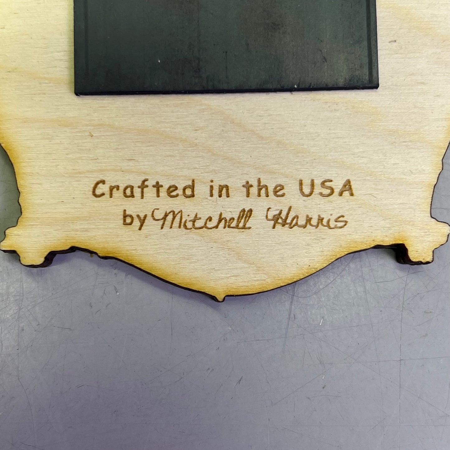 (2 PACK) Howling Wolf Laser Cut Wood Magnet Souvenir JUNEAU, AK Made In USA