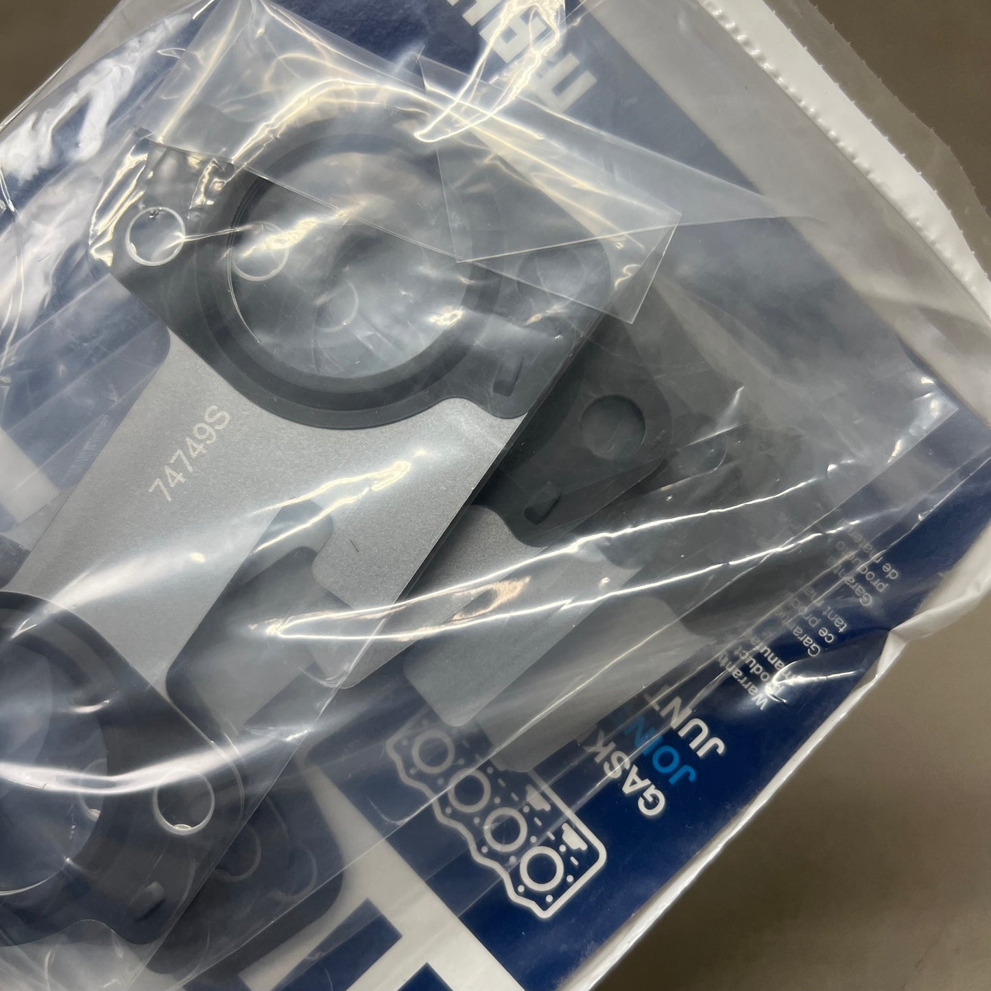 MAHLE Manifold Gasket Replacement Part Set For Ford MS19535