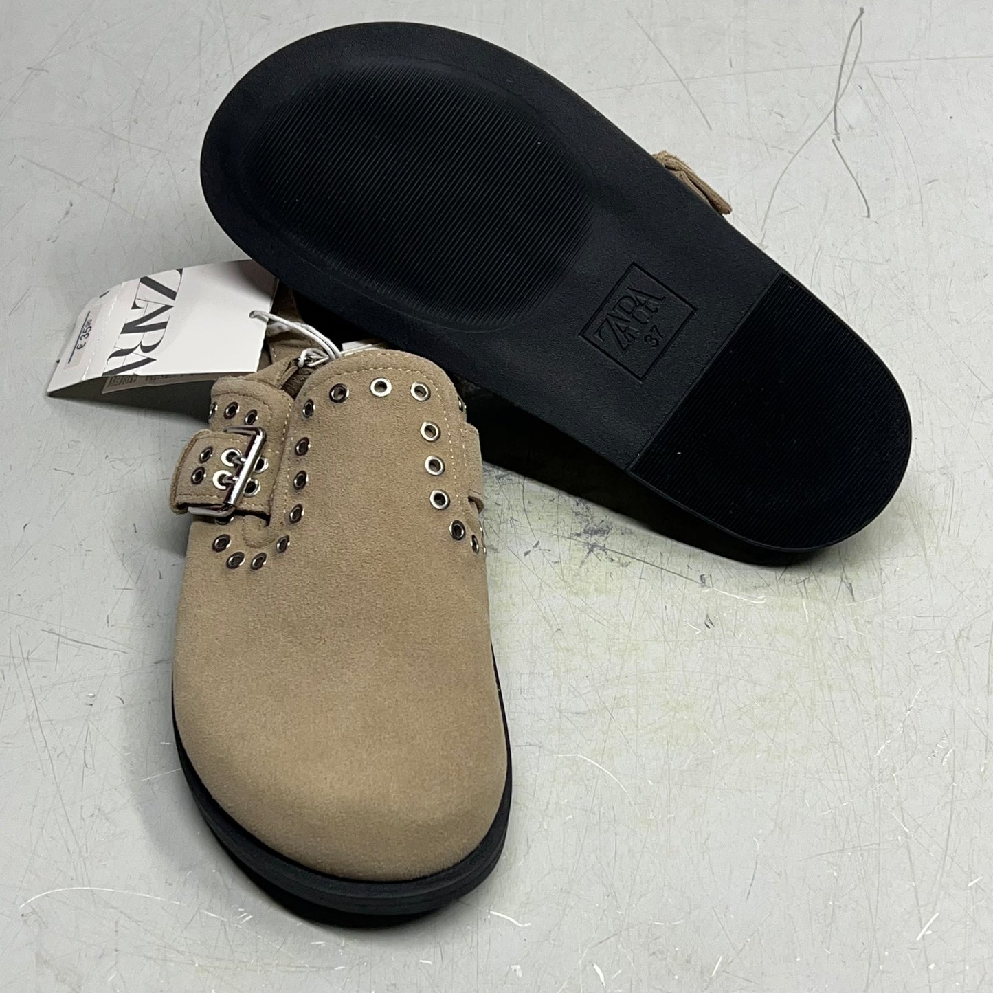 ZA@ ZARA Cow Leather Studded Split Suede Buckle Clogs Women's Sz 37 Tan