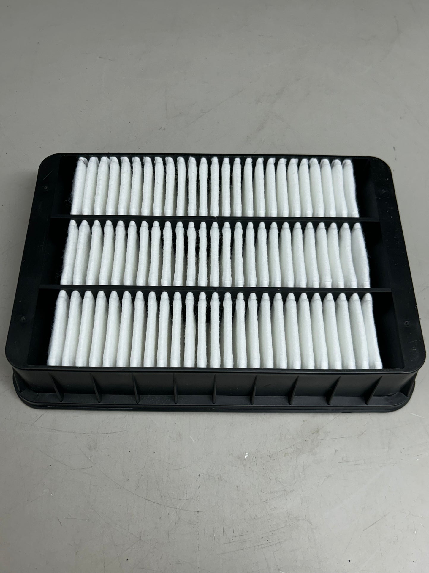 MAHLE Air Filter Replacement Part For Mitsubishi LX2616