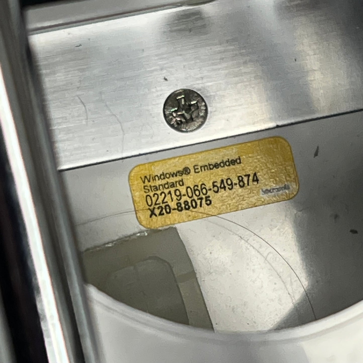 OPTOVUE Optical Medical Panel PC Module Input 12VDC 8.33A White 911G690WMP226J