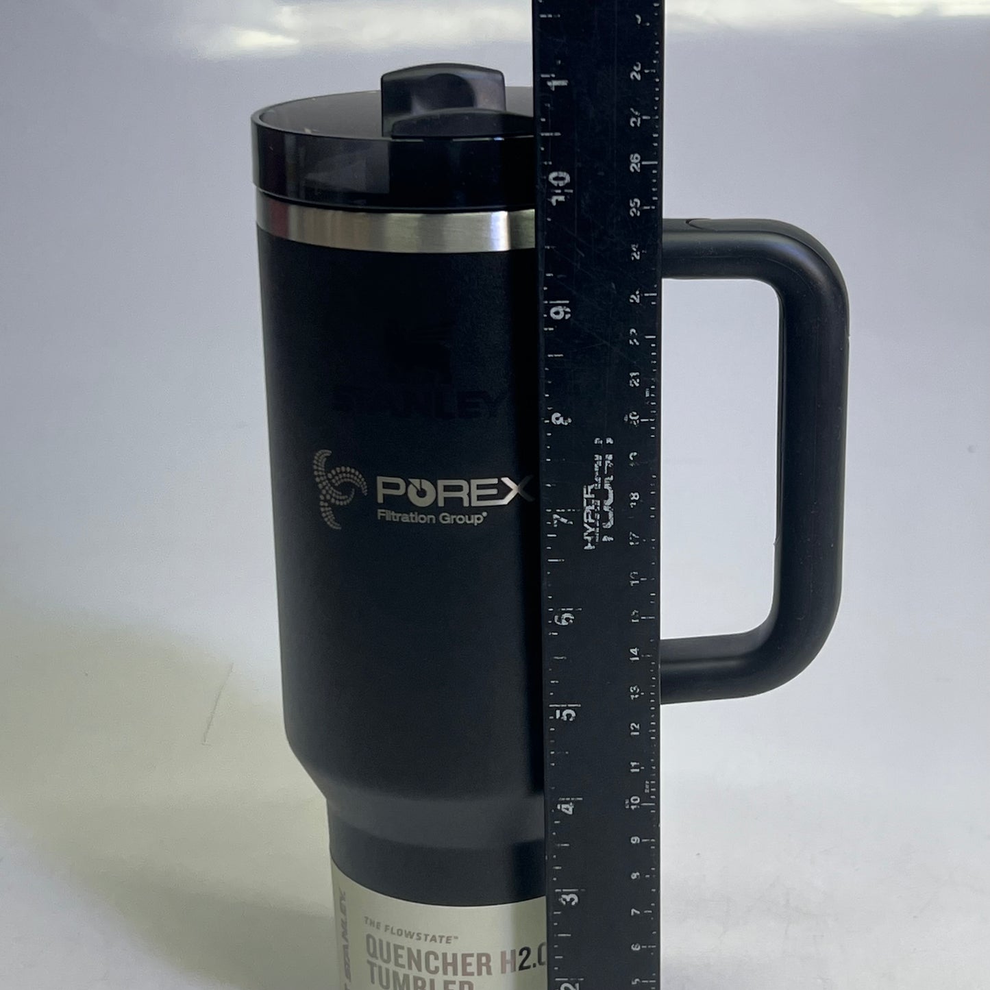 STANLEY Quencher H2.0 Tumbler with Handle and Straw 40 oz. 10-11673-062