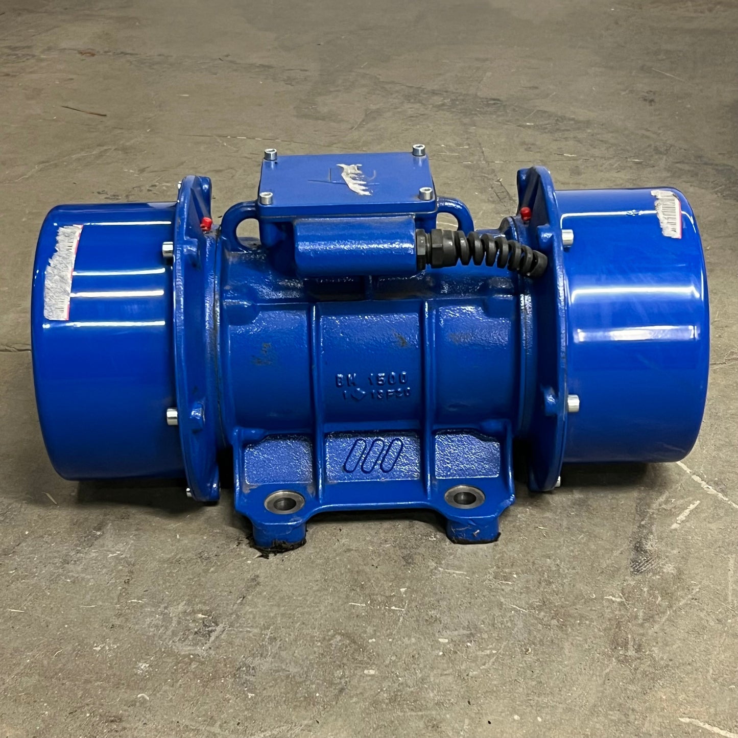 KOOLEN INDUSTRY ELSTO Cast Iron Vibrator Motors KBCVV-165-6 BLUE