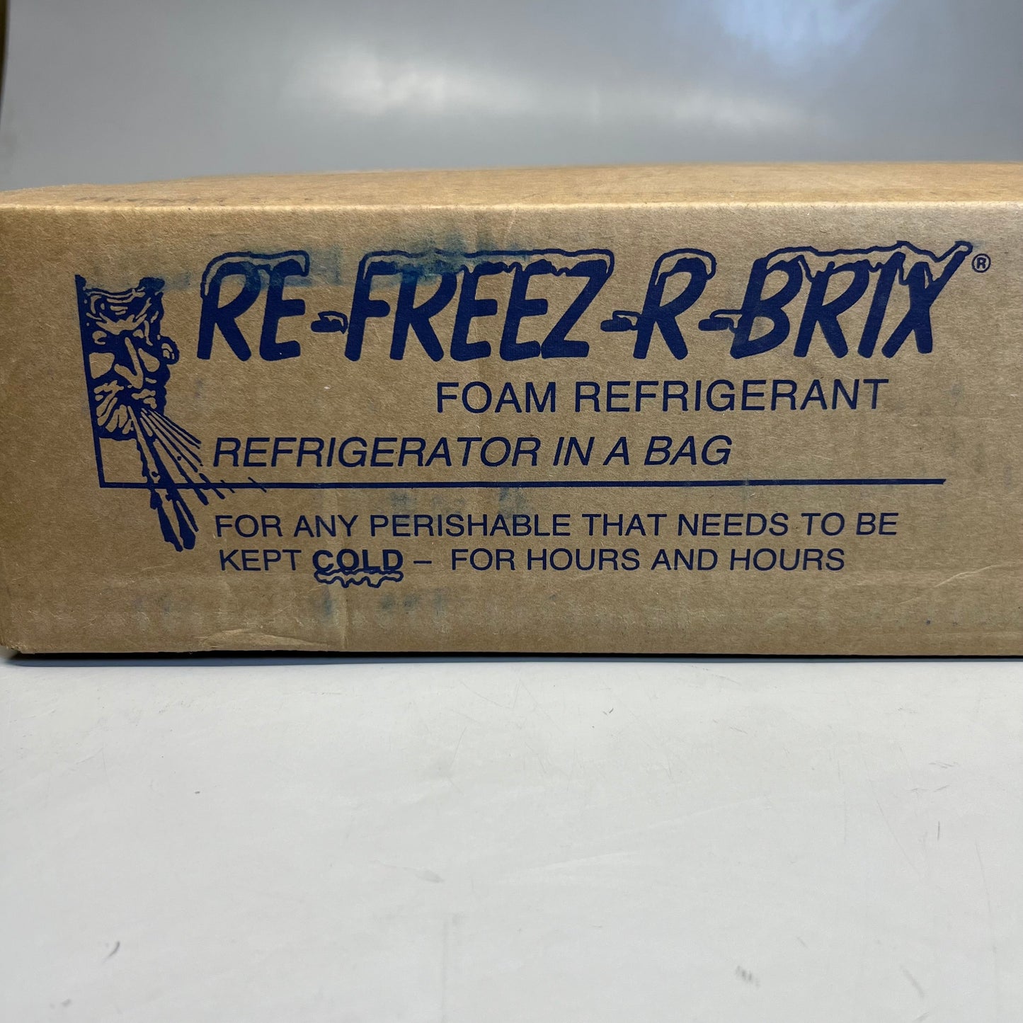 ZA@ RE-FREEZ-R-BRIX (42 PACK) Foam Refrigerant “Refrigerator in a Bag” RB8 Sz 7.5"x 5.5" E