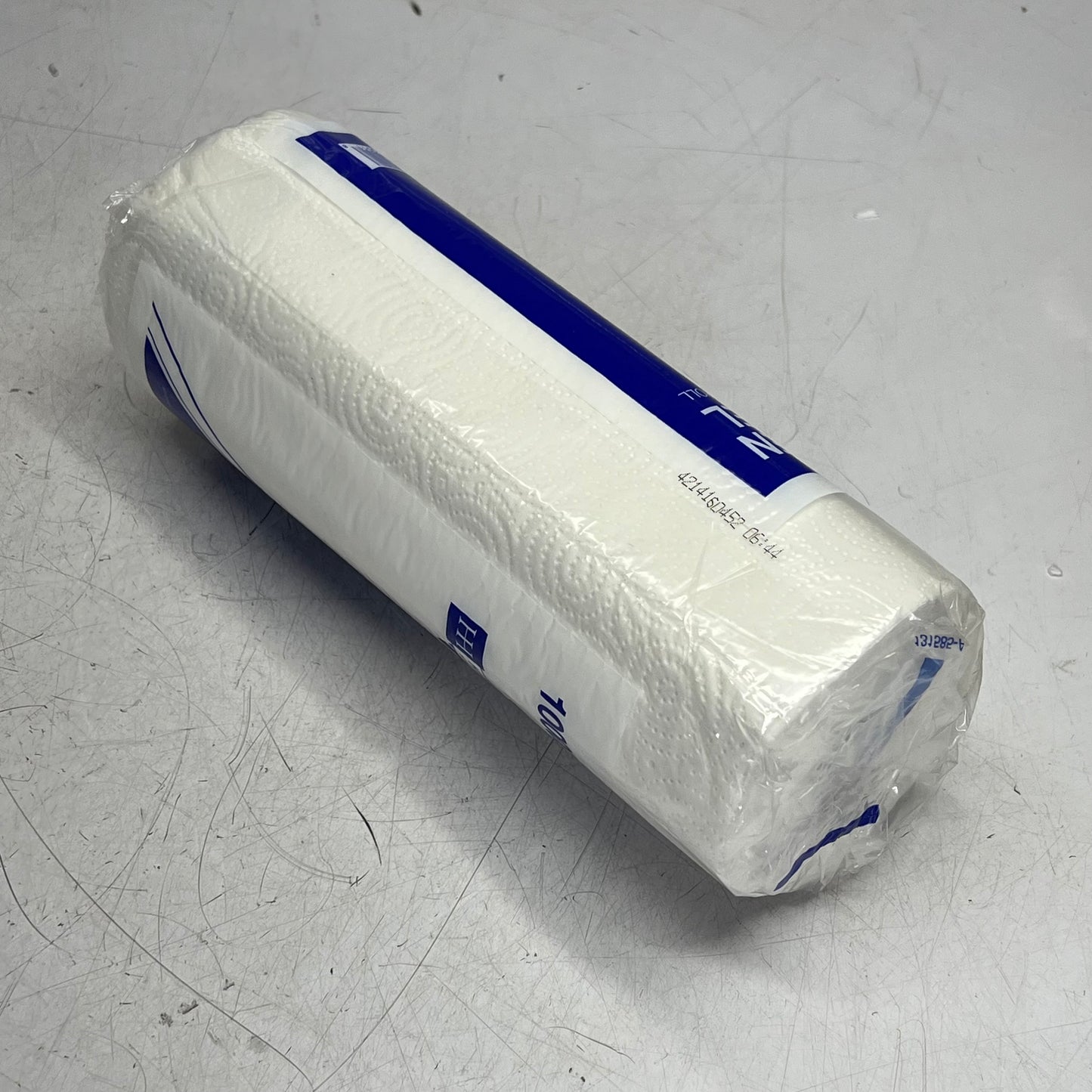 ZA@ HAWTHORN  (30 PACK, 85 SHEETS PER ROLL) Kitchen Towel Rolls White (As-Is)