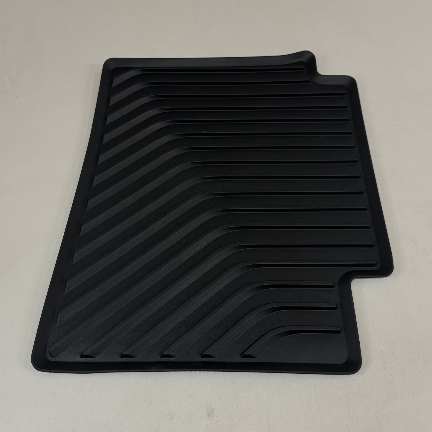 KIA (4 Piece) All Weather Floor Mats Complete Set for Forte 2020-2024 Black M6F13AC000