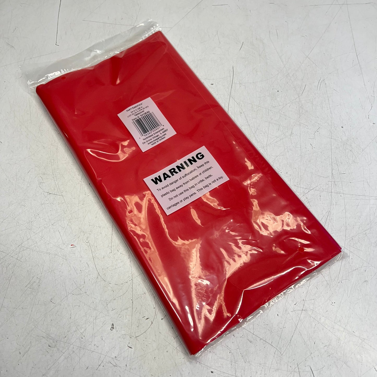 ZA@ PARTY ESSENTIALS (6 PACK) Plastic Table Covers 54"x108" Red 54108RD