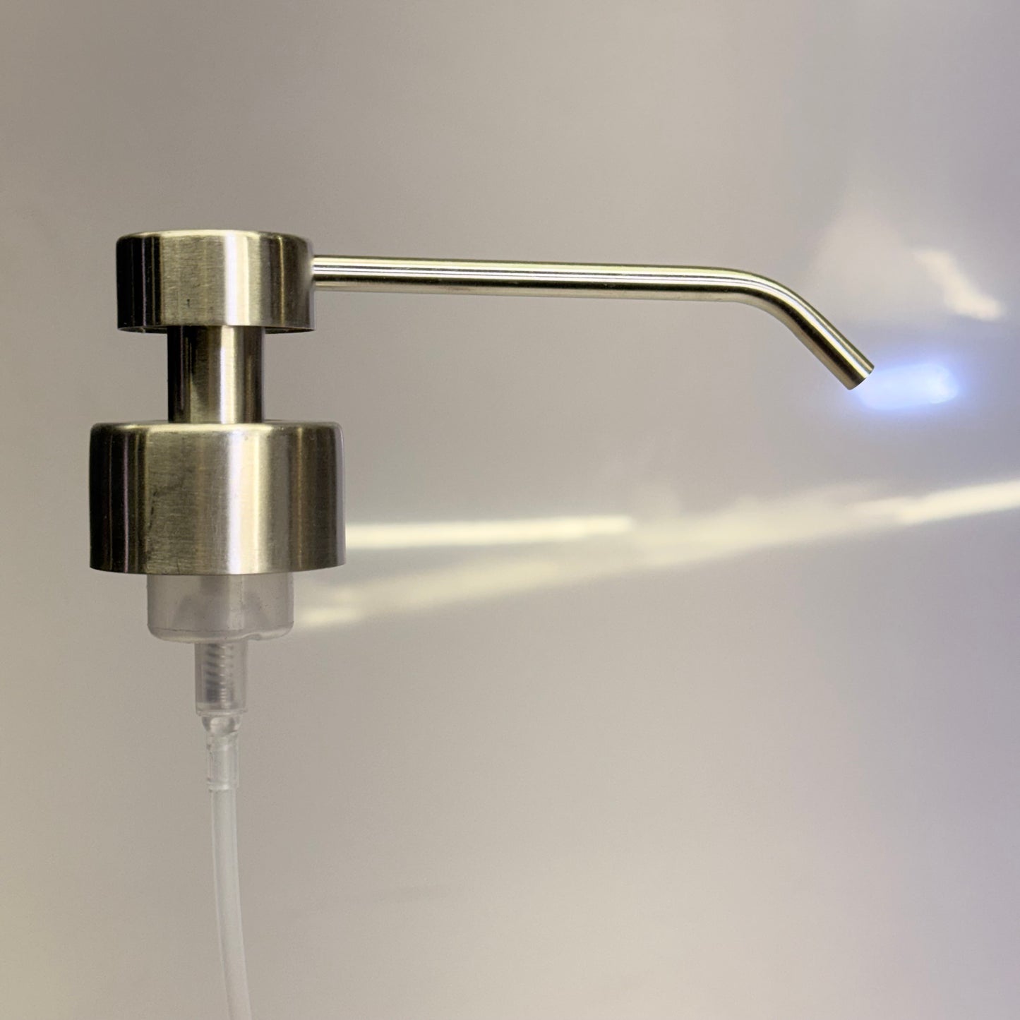 ZA@ HOME STORE (2 PACK) Elegant Flat Top Stainless Steel Nozzles For 1 Gallon Sz Nickel AS-IS