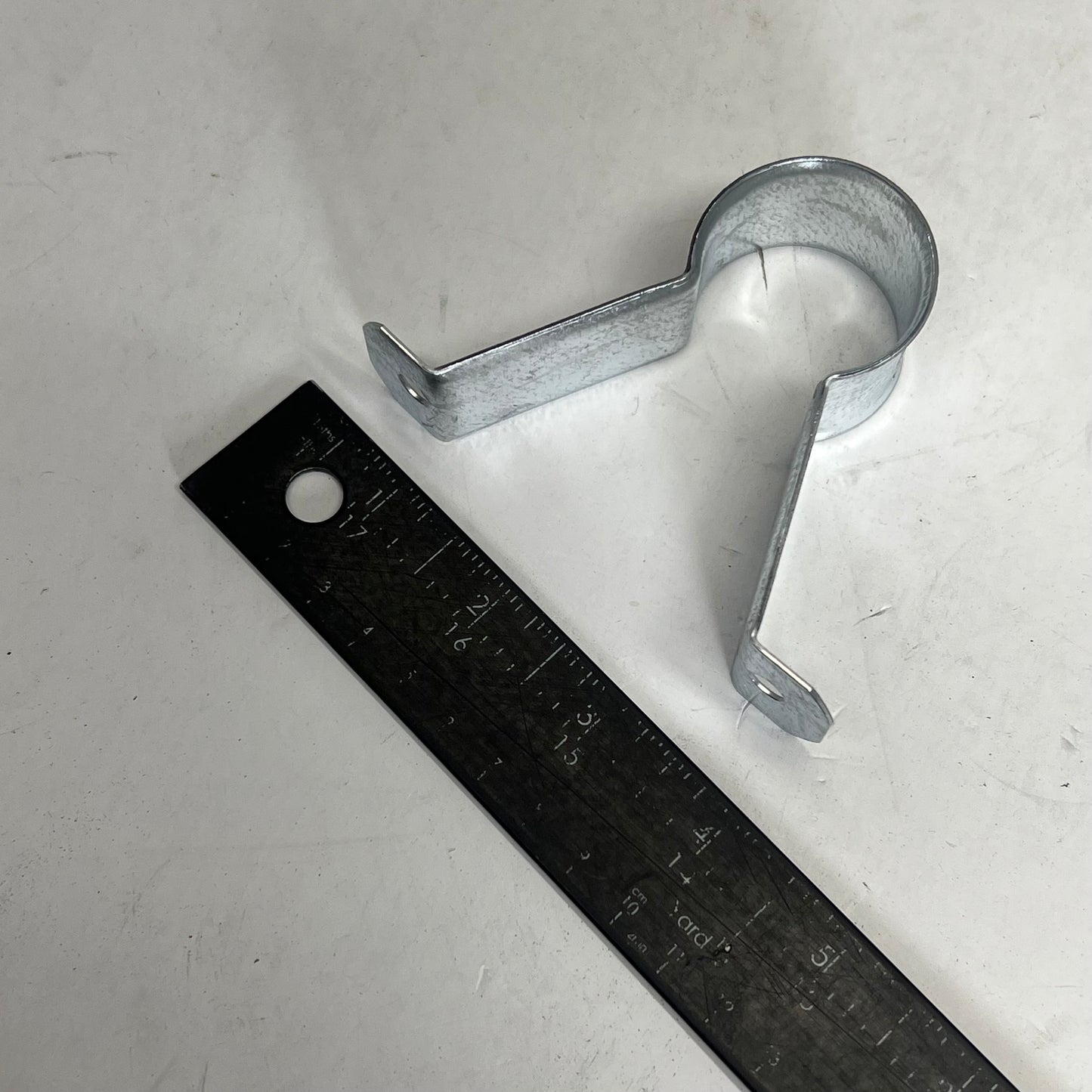 PHD MANUFACTURING  (100 PACK) Carbon Steel Cpvc 2-hole Stand Off Strap 1" 076