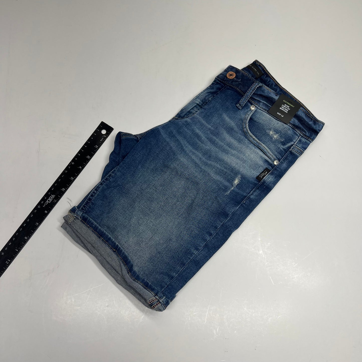 SILVER JEANS CO. Elyse Curvy Fit Mid Rise Bermuda Shorts Women's Sz 27 Indigo