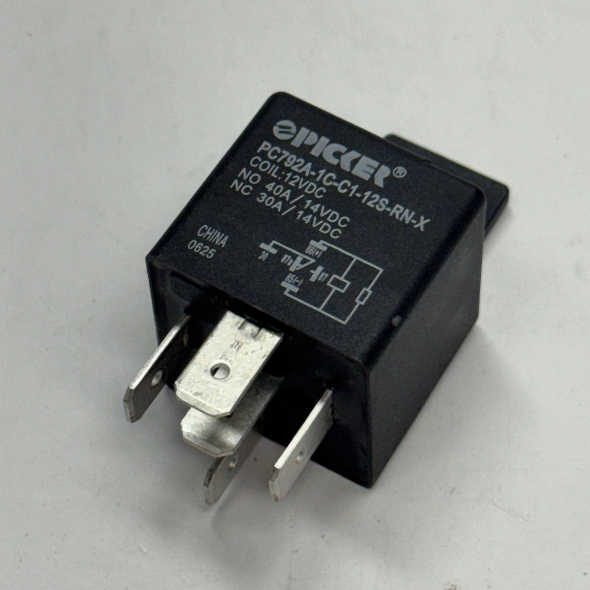 PICKER Automotive Relay 12VDC 40A/30A SPDT, Black C1-12S-RN-X