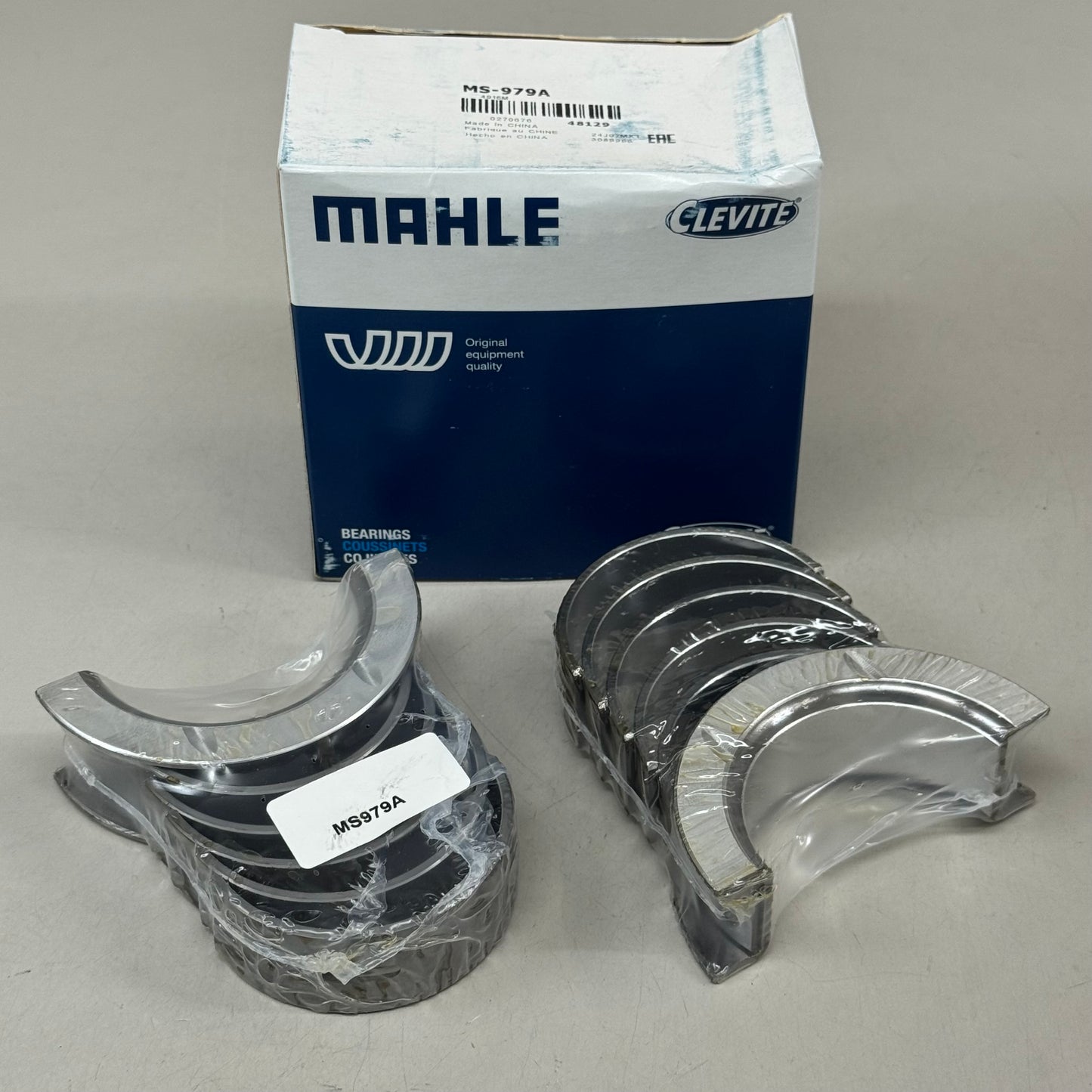 MAHLE Engine Crankshaft Main Bearing Set For Ford MS-979A