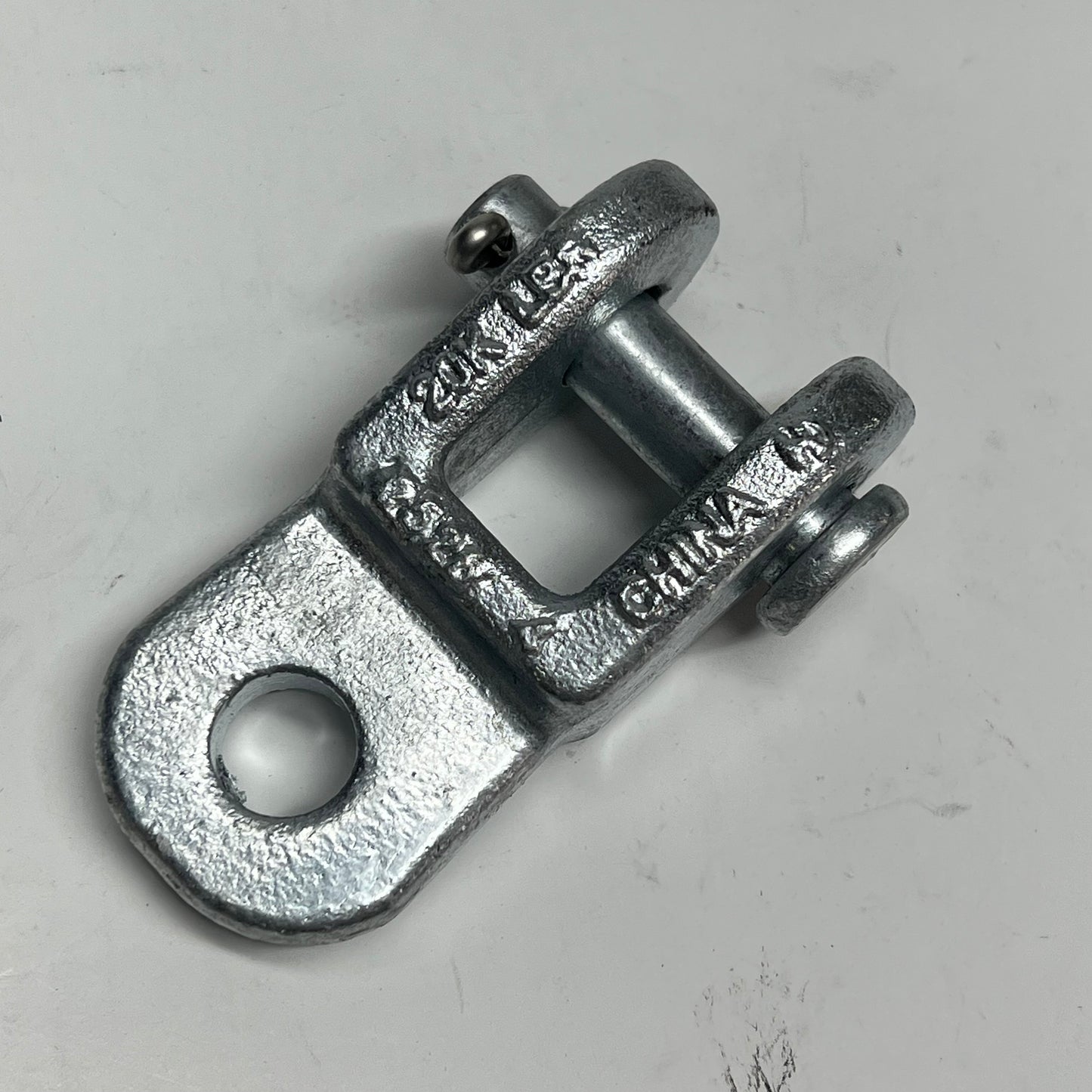 HUBBELL Clevis Eye Ductile Iron 20000 Lb Strength Rating Rotated 90-deg CE02504
