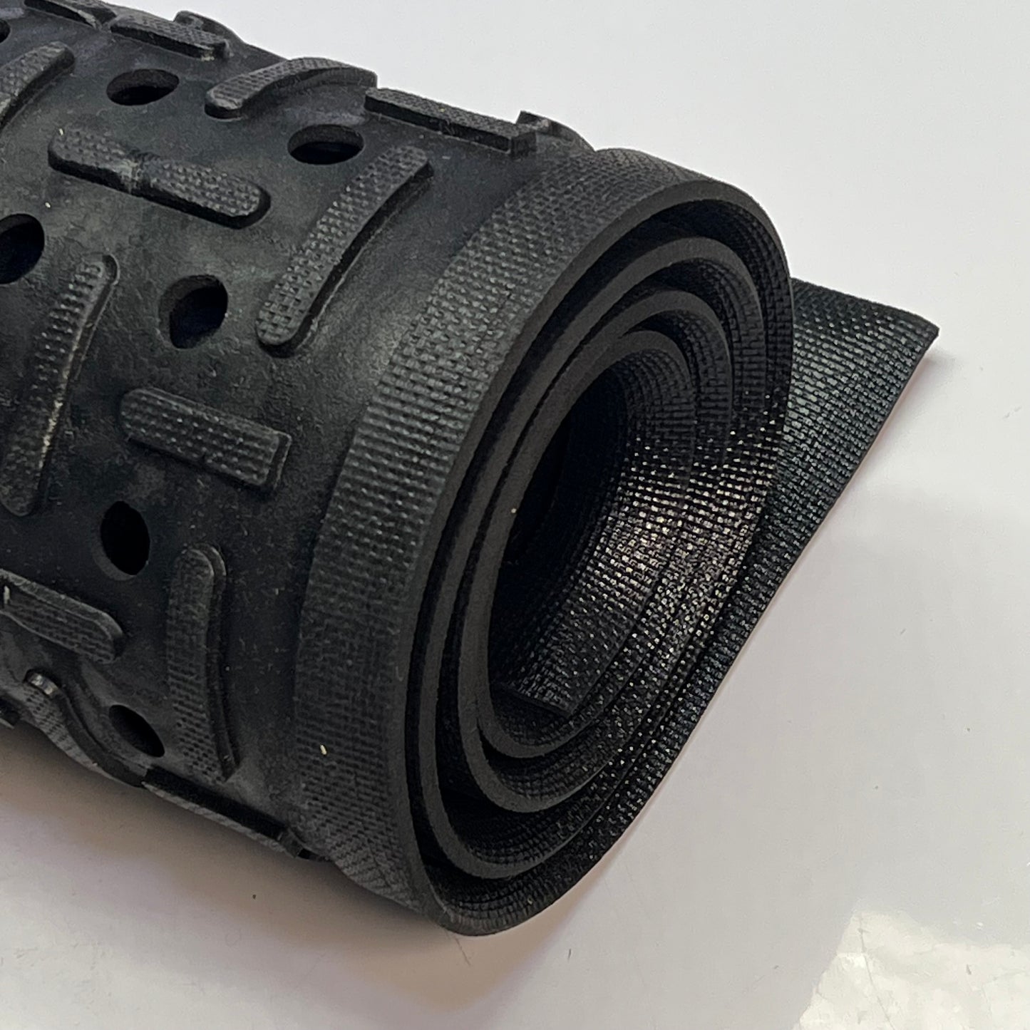 COMFORTFLOW Grease-Proof HD Anti-Fatigue Floor Mat 5'x33" - 3/8" Black