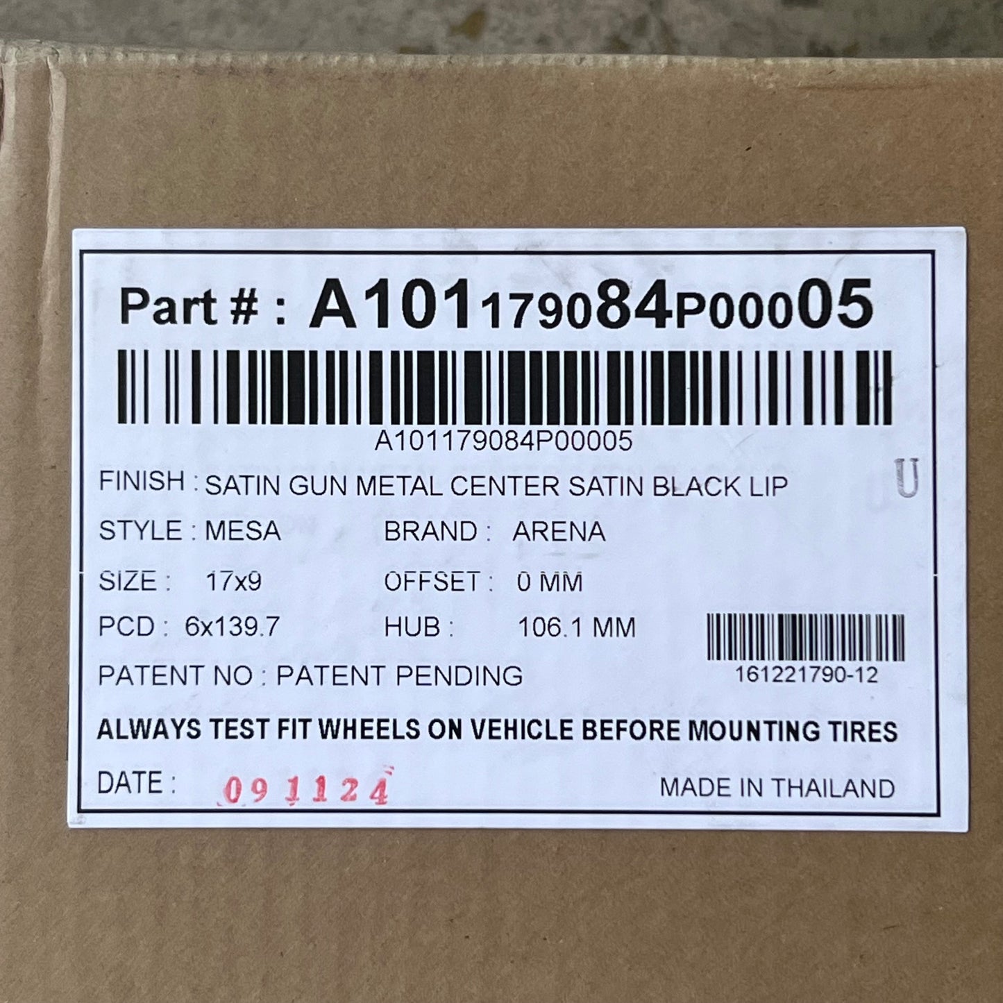 ARENA WHEEL Battle Wheel 17" x 9", Stud Circle: 6 x 139.7 Satin Gun Metal Center Stain Black Lip A101