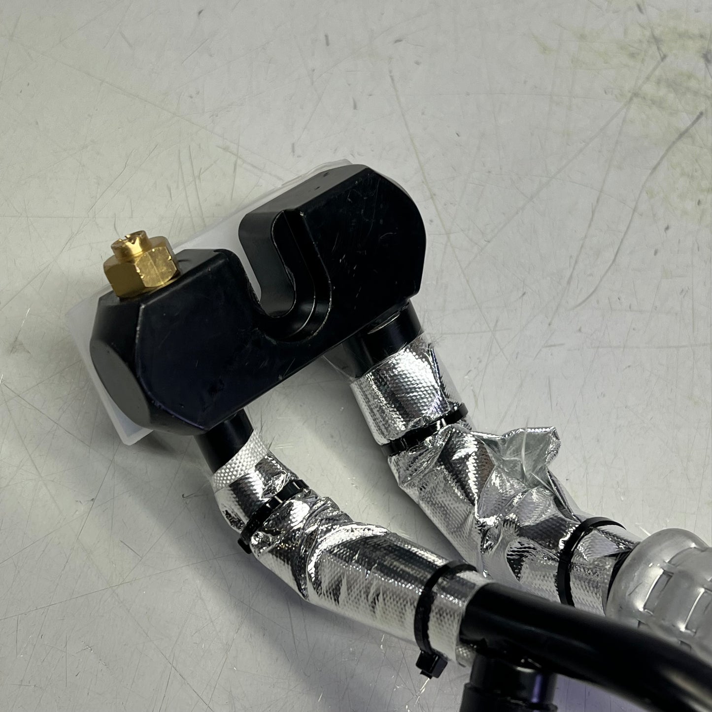 FOUR SEASONS  A/C Hose Assembly For Ford Excursion Model Vehicles 56069