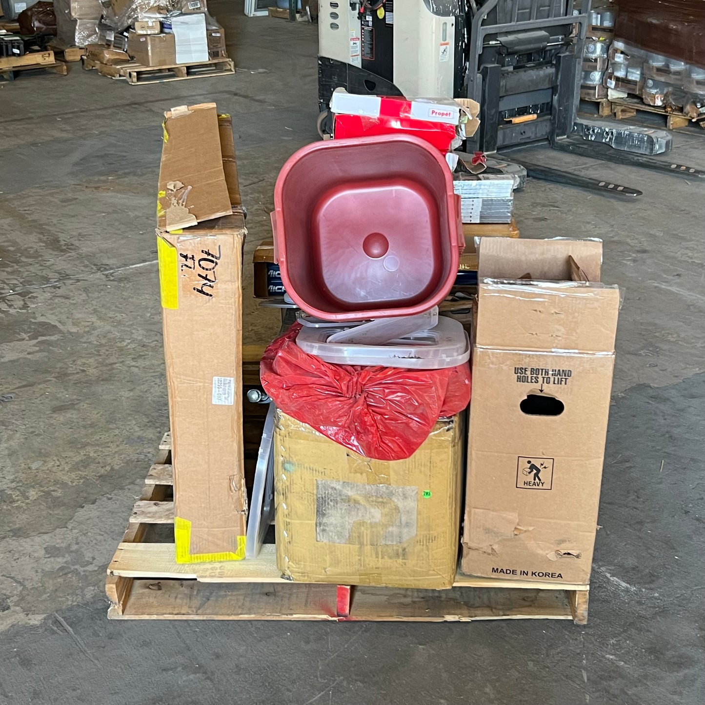 ZA@ Pallet of Emblem for Commercial Pizza Oven, Red Container, Coding Labels, Door Panel Cover, Etc... (AS-IS)