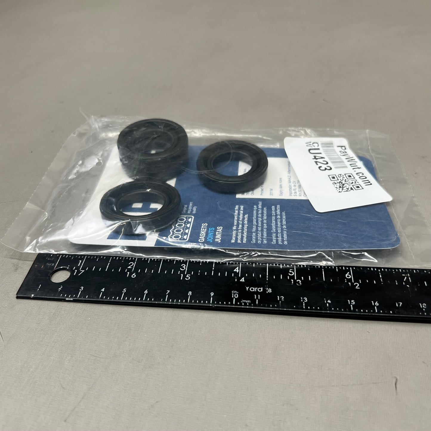 MAHLE (2 Piece) Spark Plug Tube Seal For Hyundai Black B31733