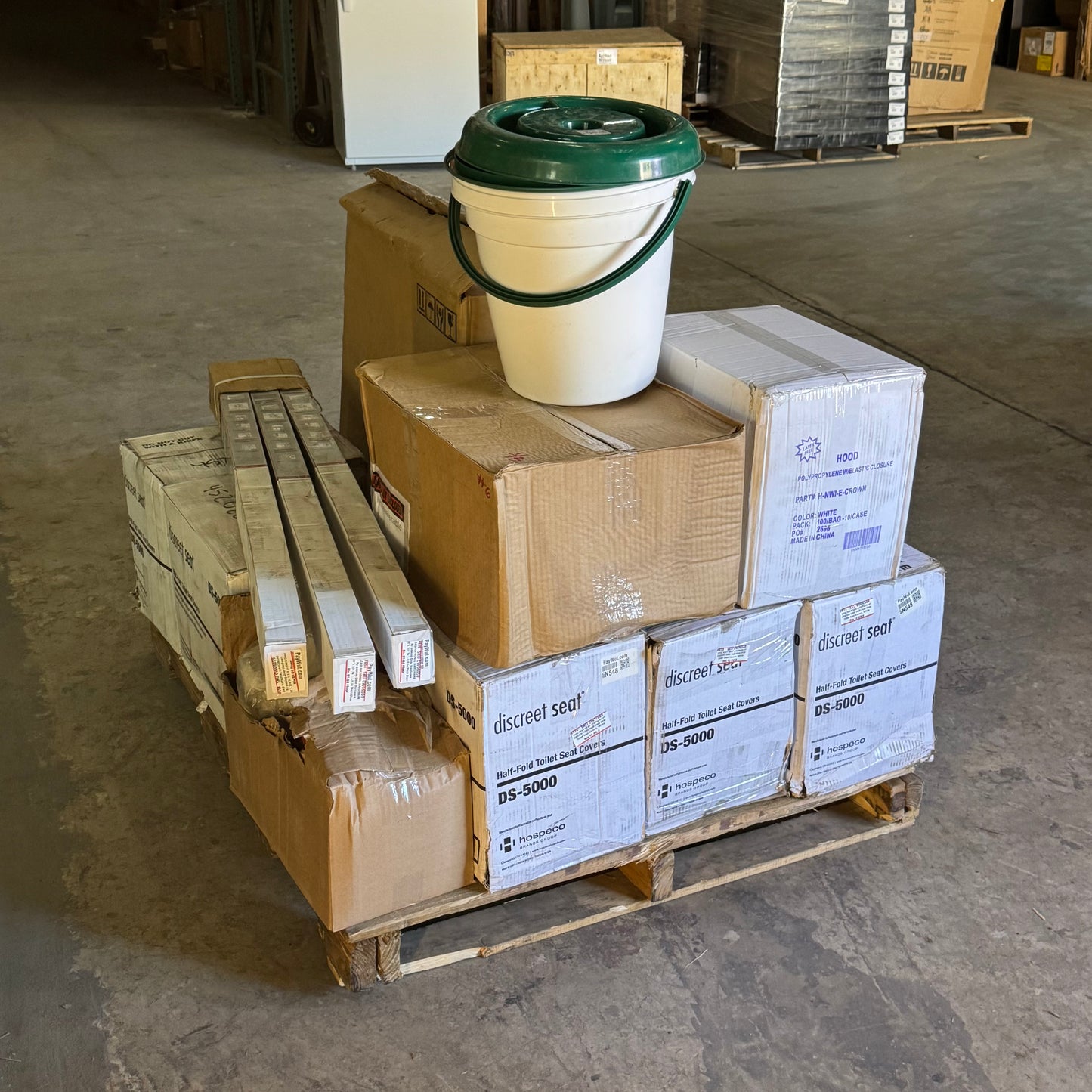 ZA@ Pallet of MIXED Steel Fan Guard Sidewall, Passing Door Hardware, Disp Toilet Seat Covers, Etc... (AS-IS)