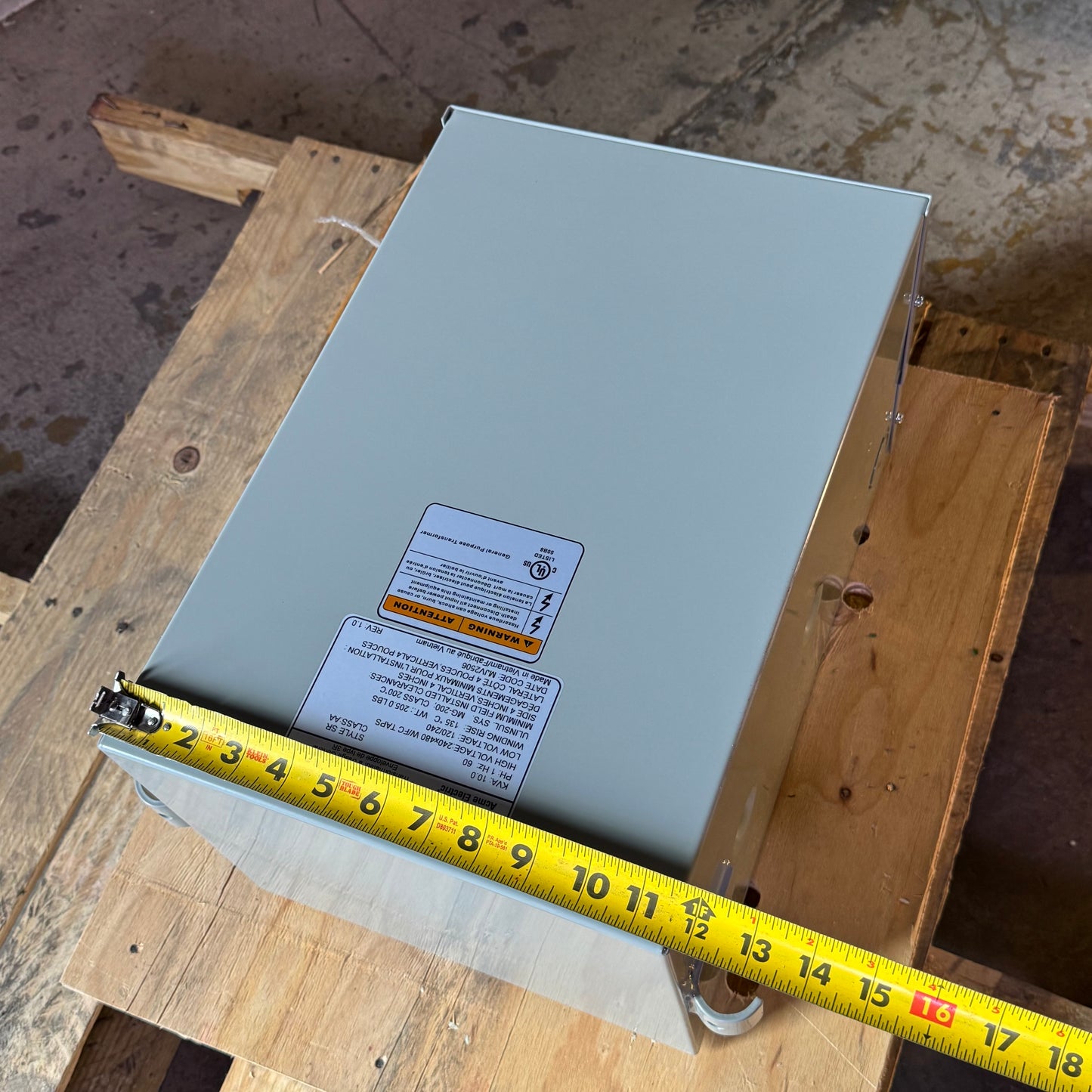 ACME ELECTRIC General Purpose Transformer 10 Kva 1 Phase Sz 17"L x 11.5"W, T1010K0193C