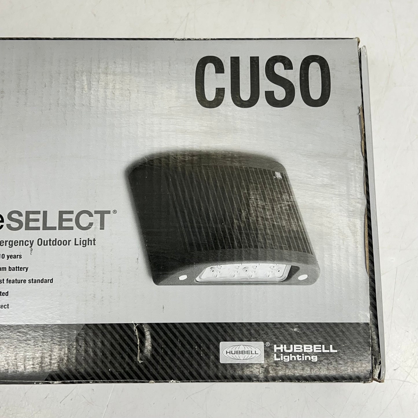 HUBBELL LIGHTING Led Wall Pack w/ Emergency Battery Backup 1500 Lumens Brown