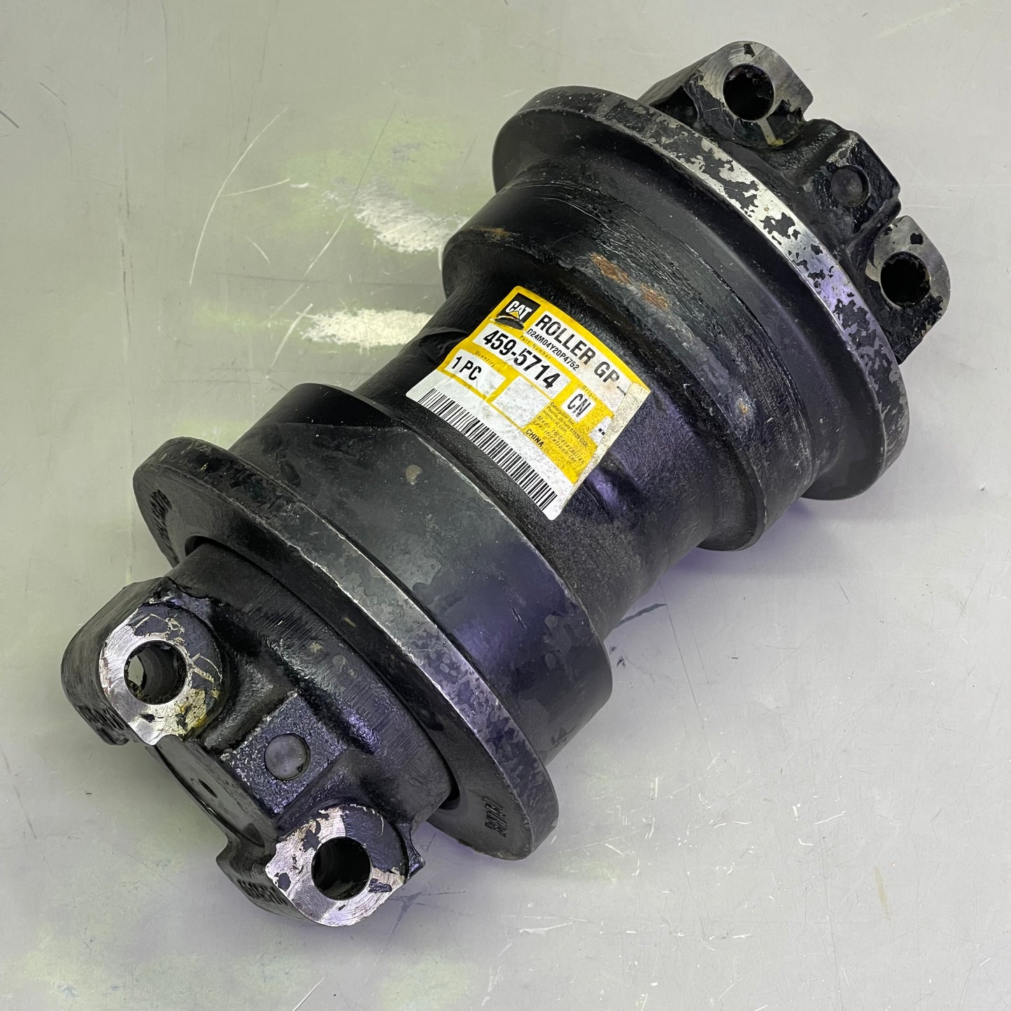 CAT OEM Roller GP-SF 12" L x 6.5" Dia Black & Steel 459-5714