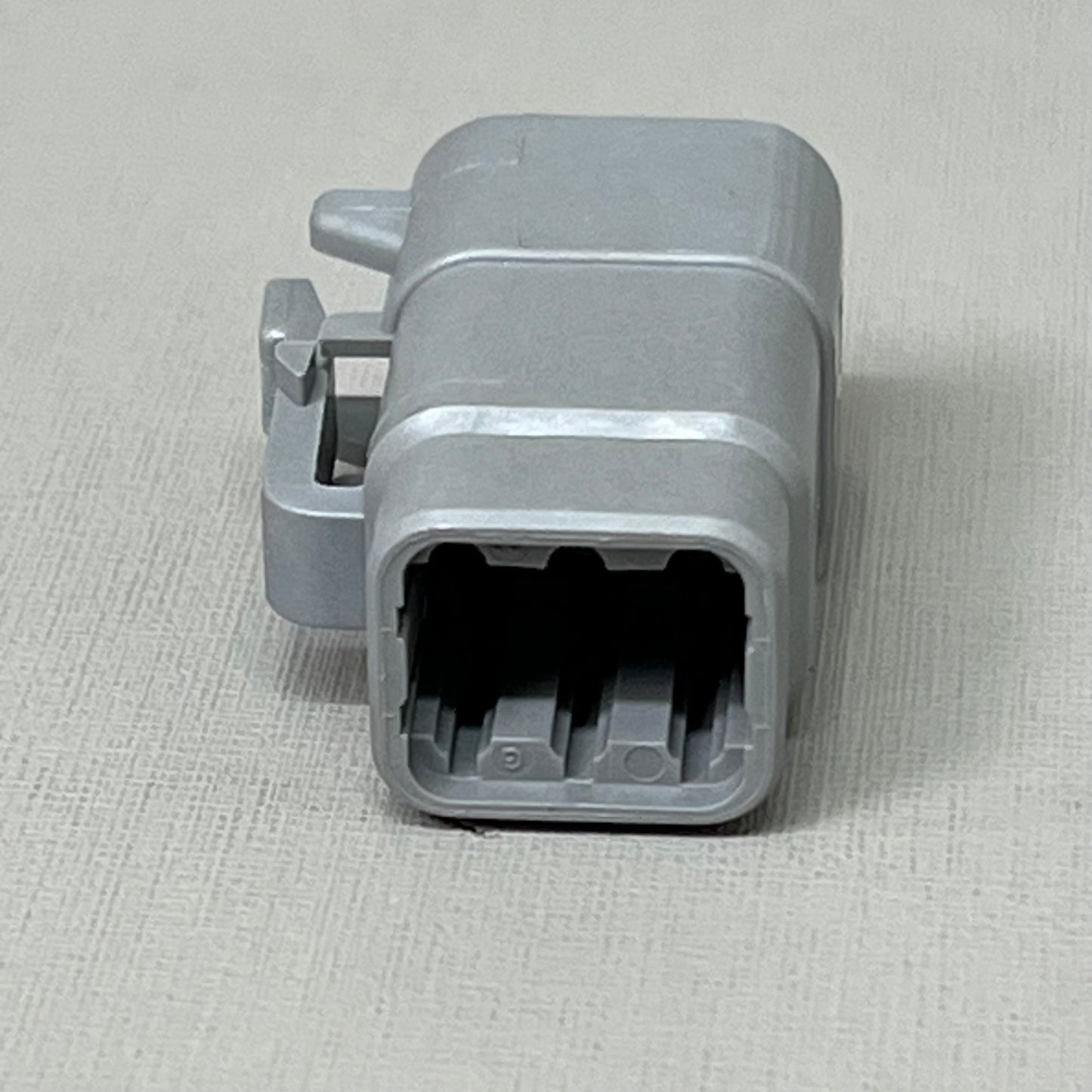 TE CONNECTIVITY (50 PACK) Deutsch DTM Series 6-Way Plug Connector DTM06-6S